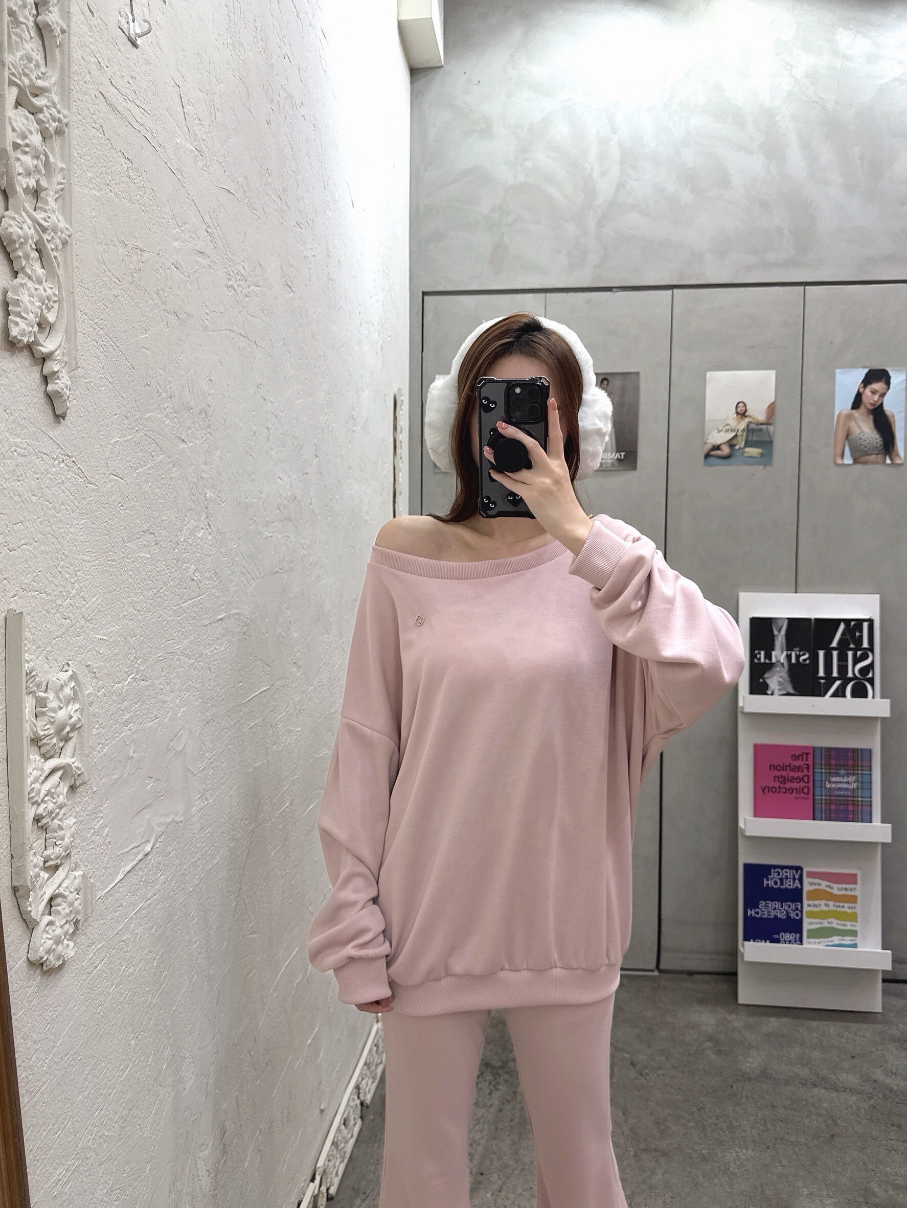 D5ED7C04-F809-42FD-AB67-8684F832E606