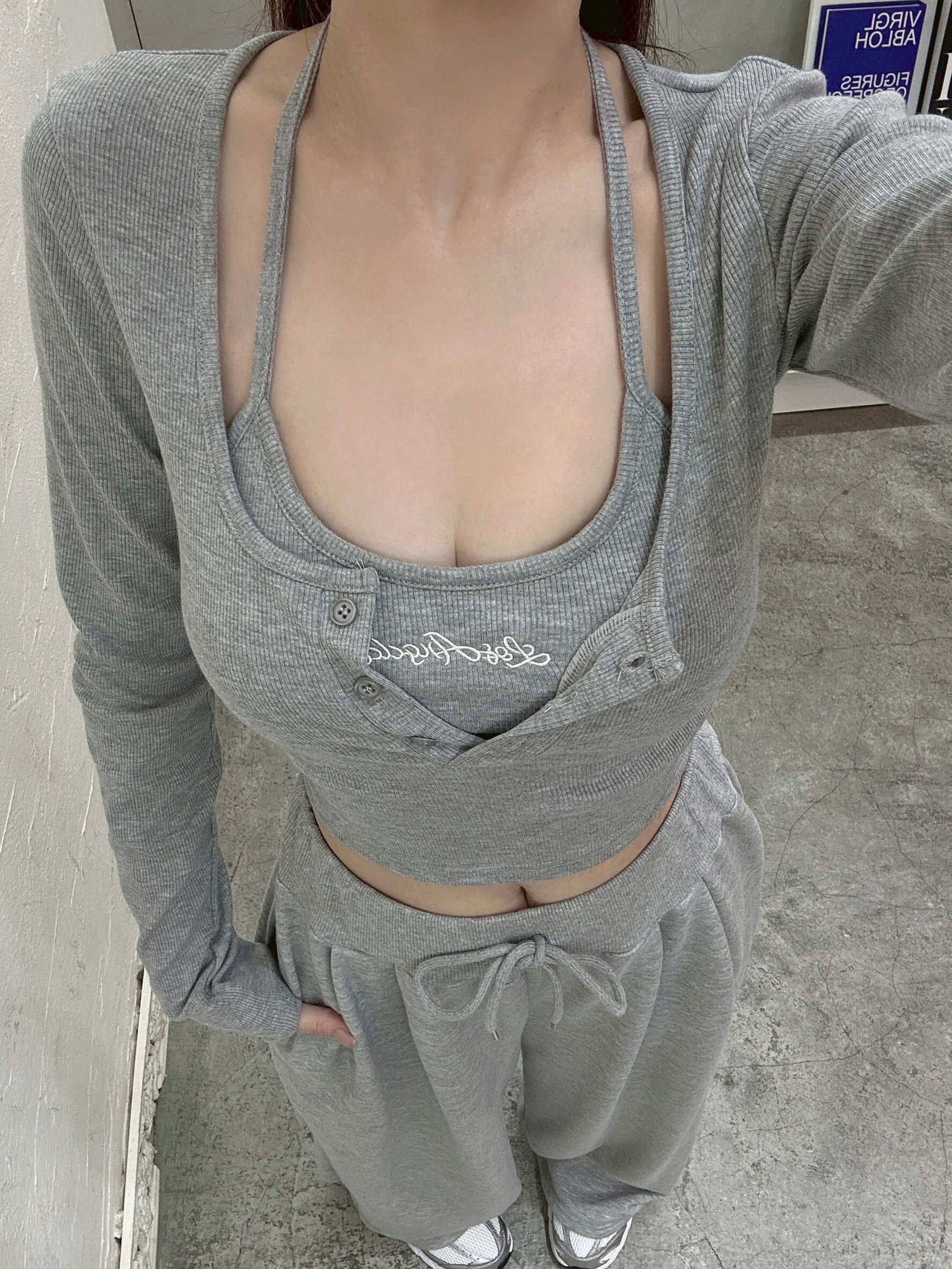 4A62579F-87C9-4A1B-BED3-4DBB52546E5D