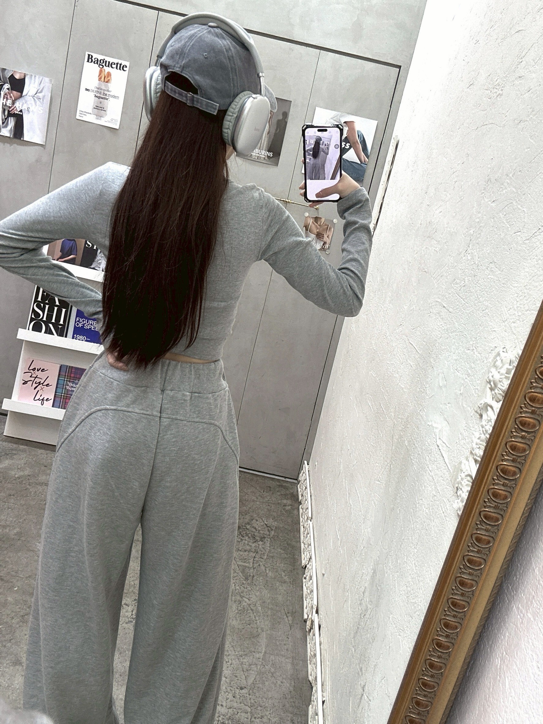 06799B29-0C4B-4A1E-B857-1CE7135426E8