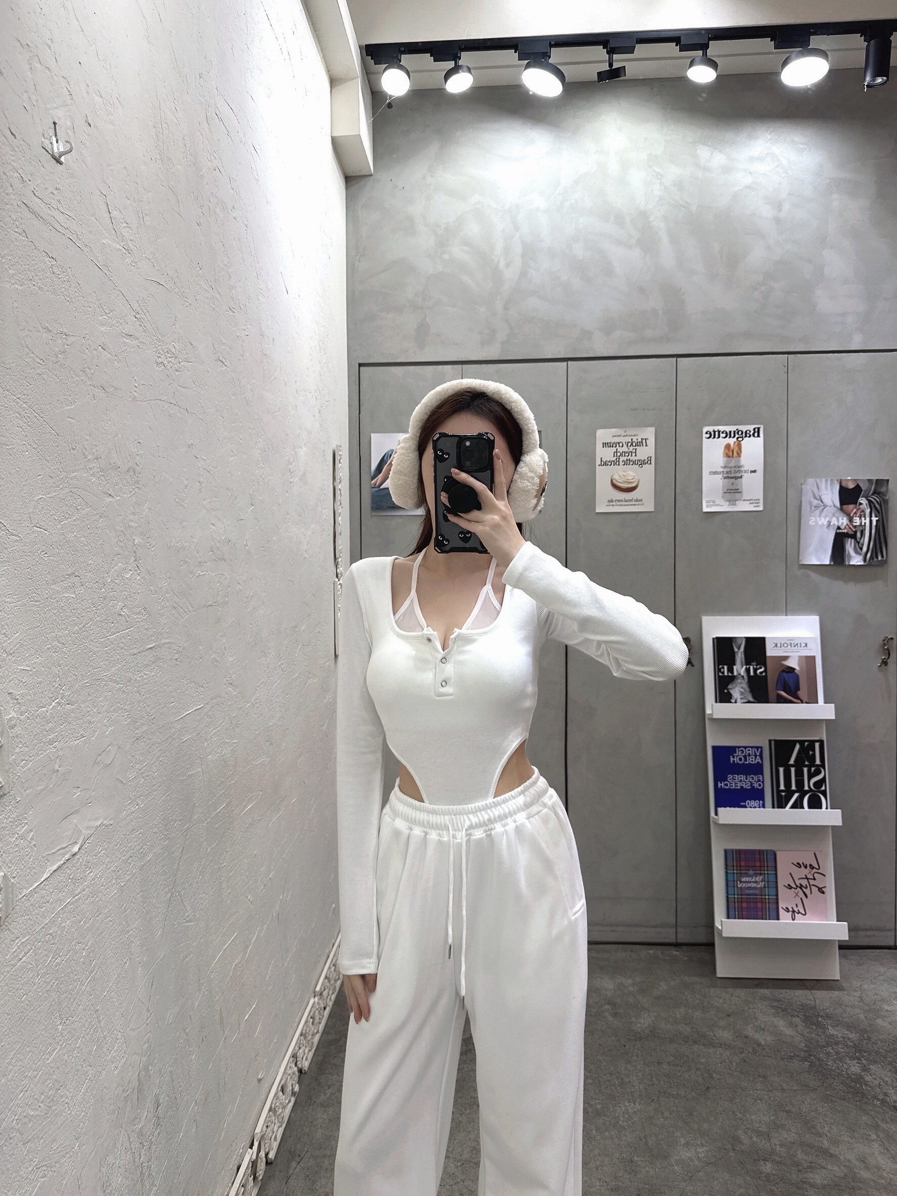 DBE1B50F-9171-4ACF-9818-B66A8FAB8C55