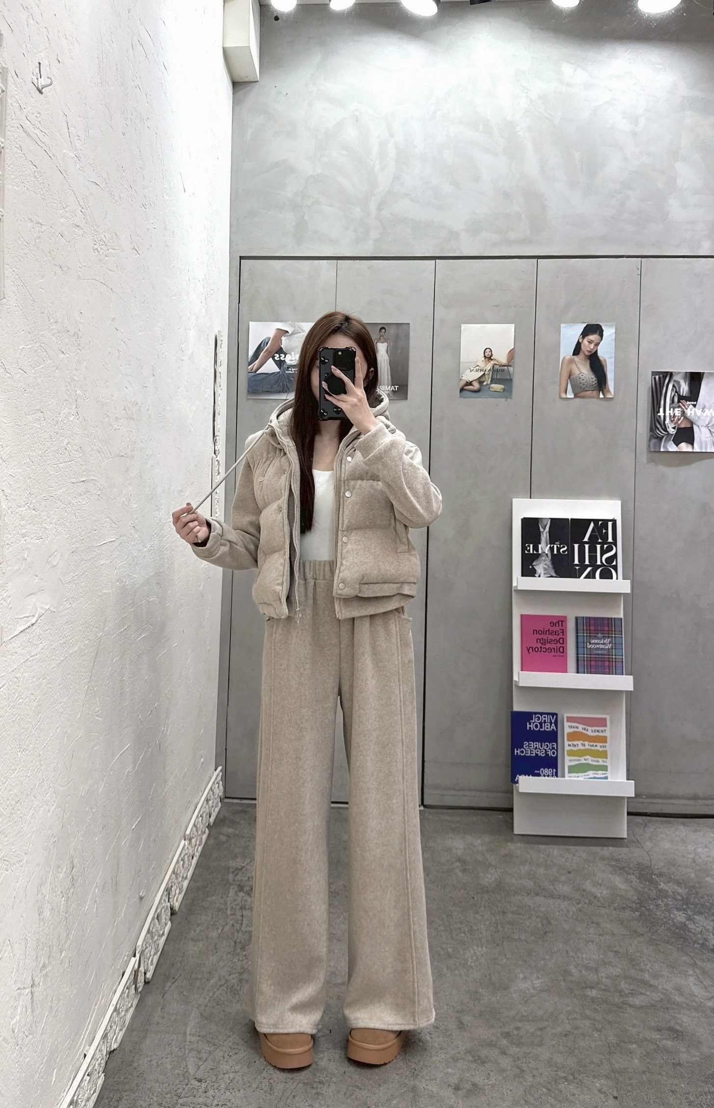 7B98D01E-551B-4E25-BF91-53BC517E7FD6