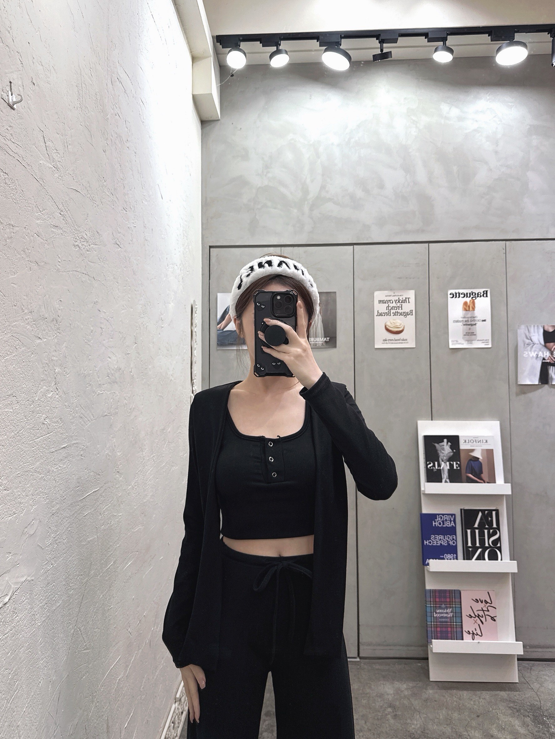 F8270AFE-E1EF-4A75-981B-414AB0C504A1