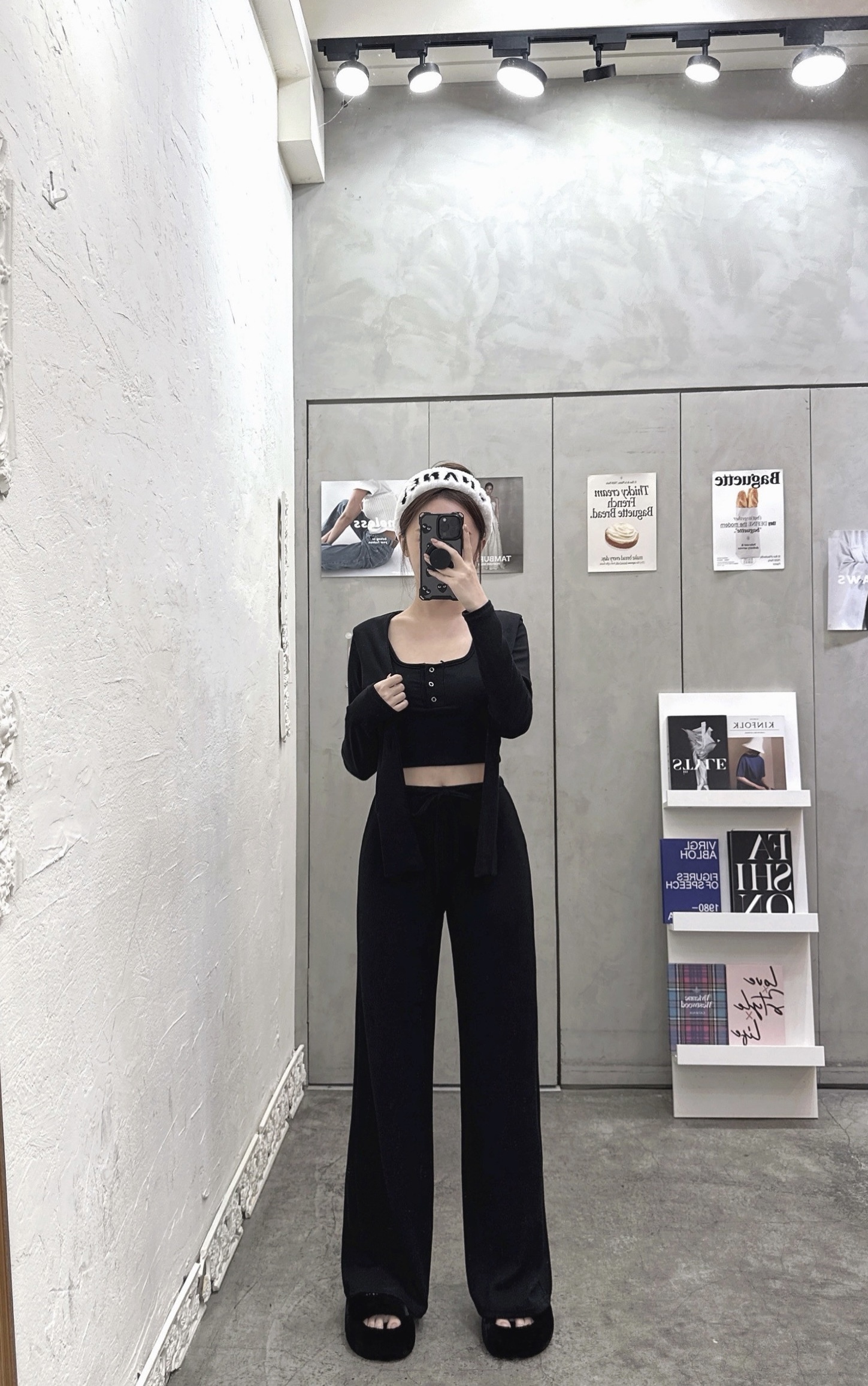 D7B66E00-4D6E-4A0B-87DE-27ECE539E5D7