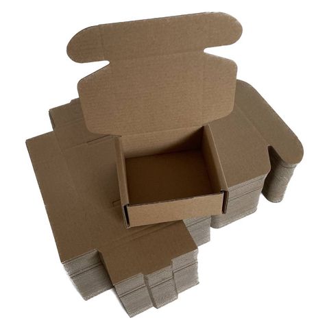 E2 Small carton 01