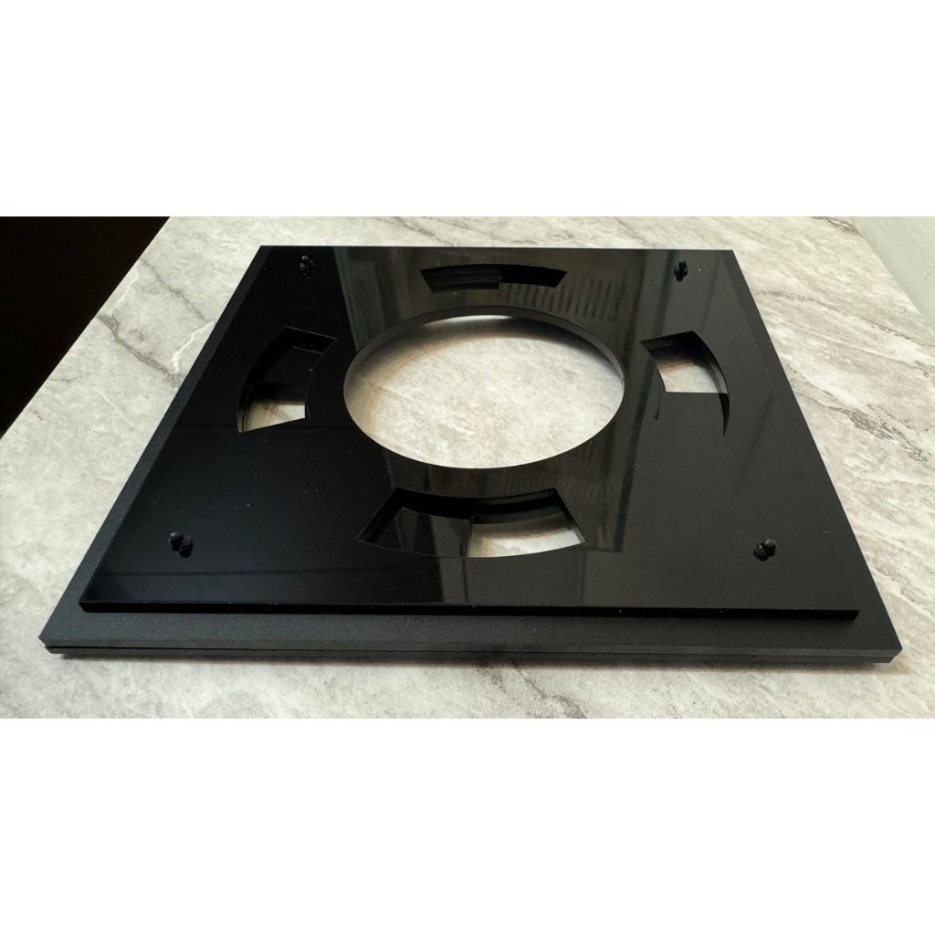 tw-11134207-7r98v-lxpi1gzqi8mo53