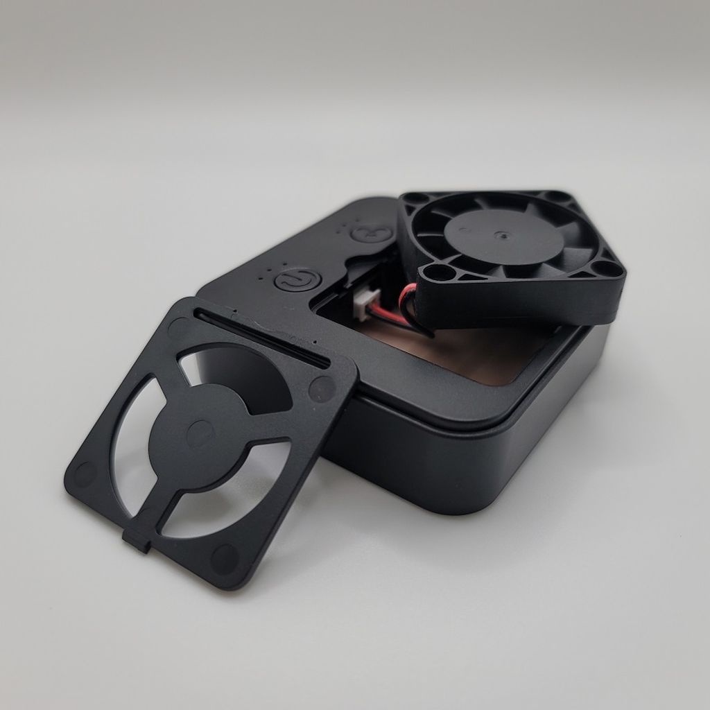 tw-11134207-7r991-lzrqgf4qmota01