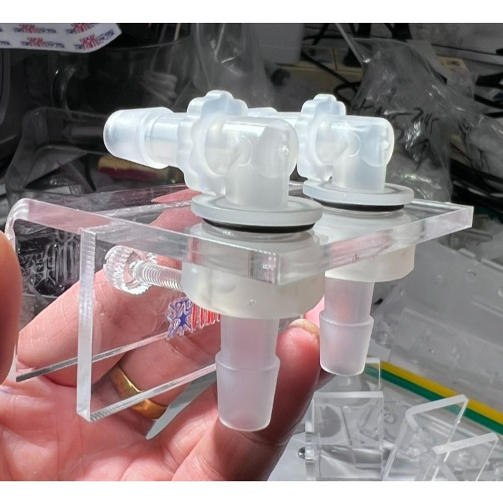 tw-11134207-81zth-mf6oi962p3im9f