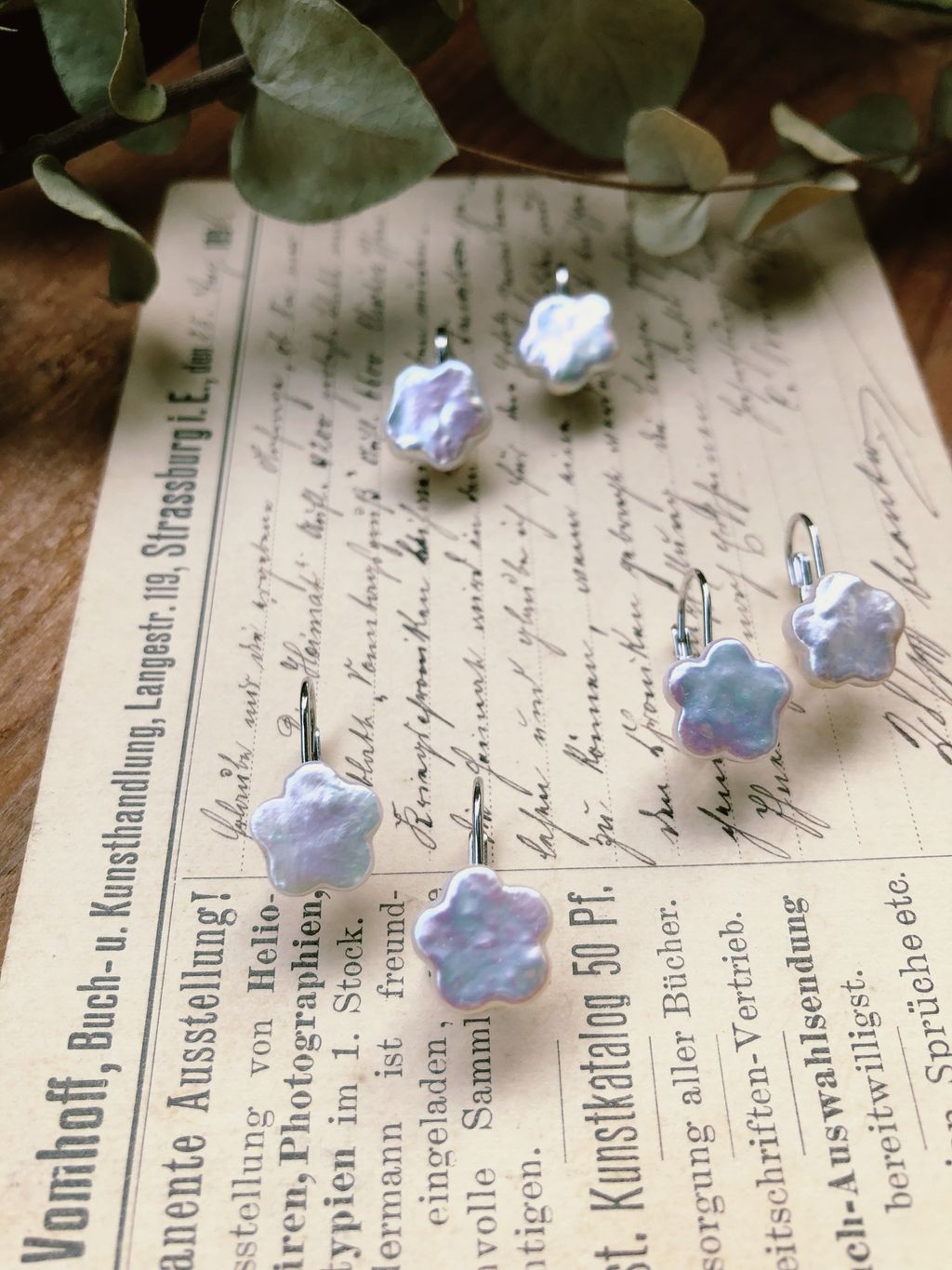 B2A82966-DE62-423C-9D4D-B71BE8BA257E