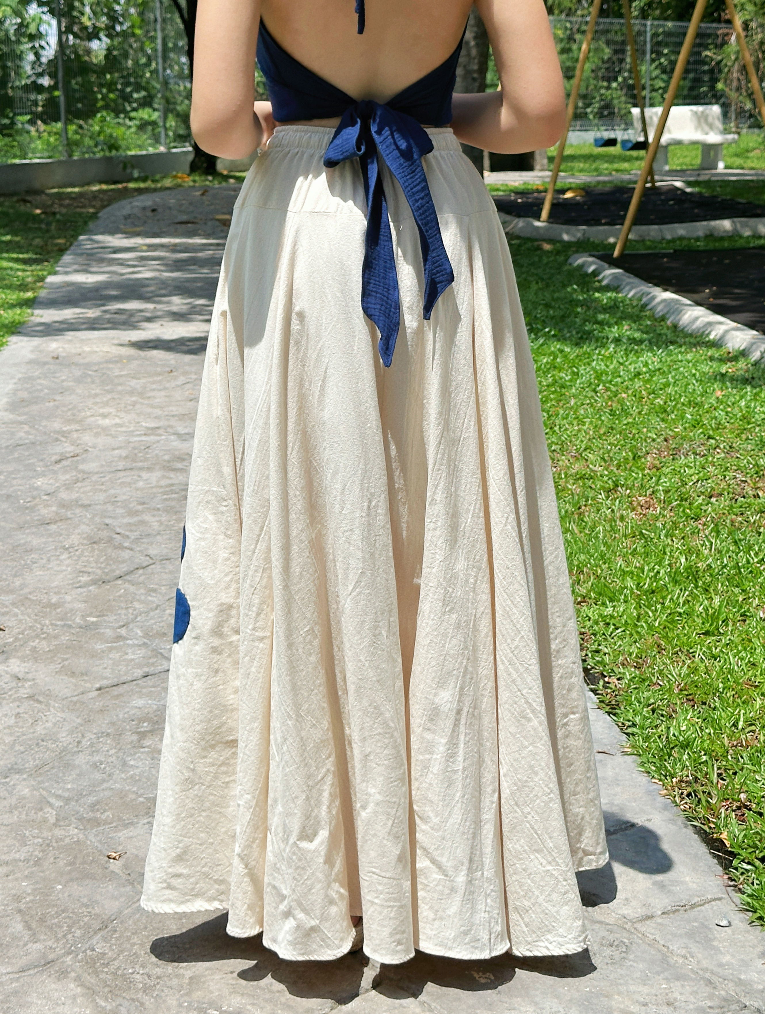 Himawari-website-balloonskirt-blueflower-9