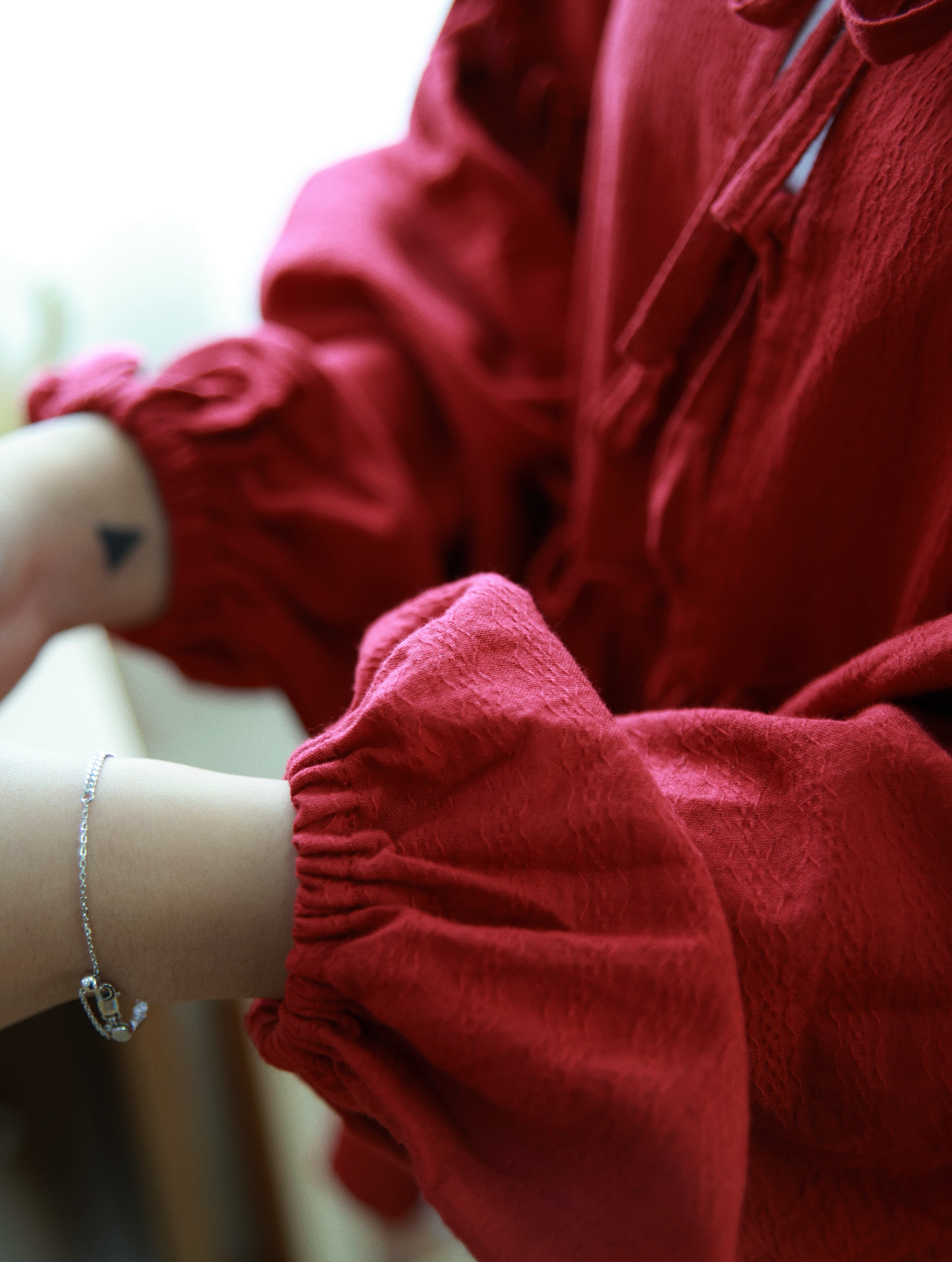 Himawari-website-ribbontie-longsleeve-red-16