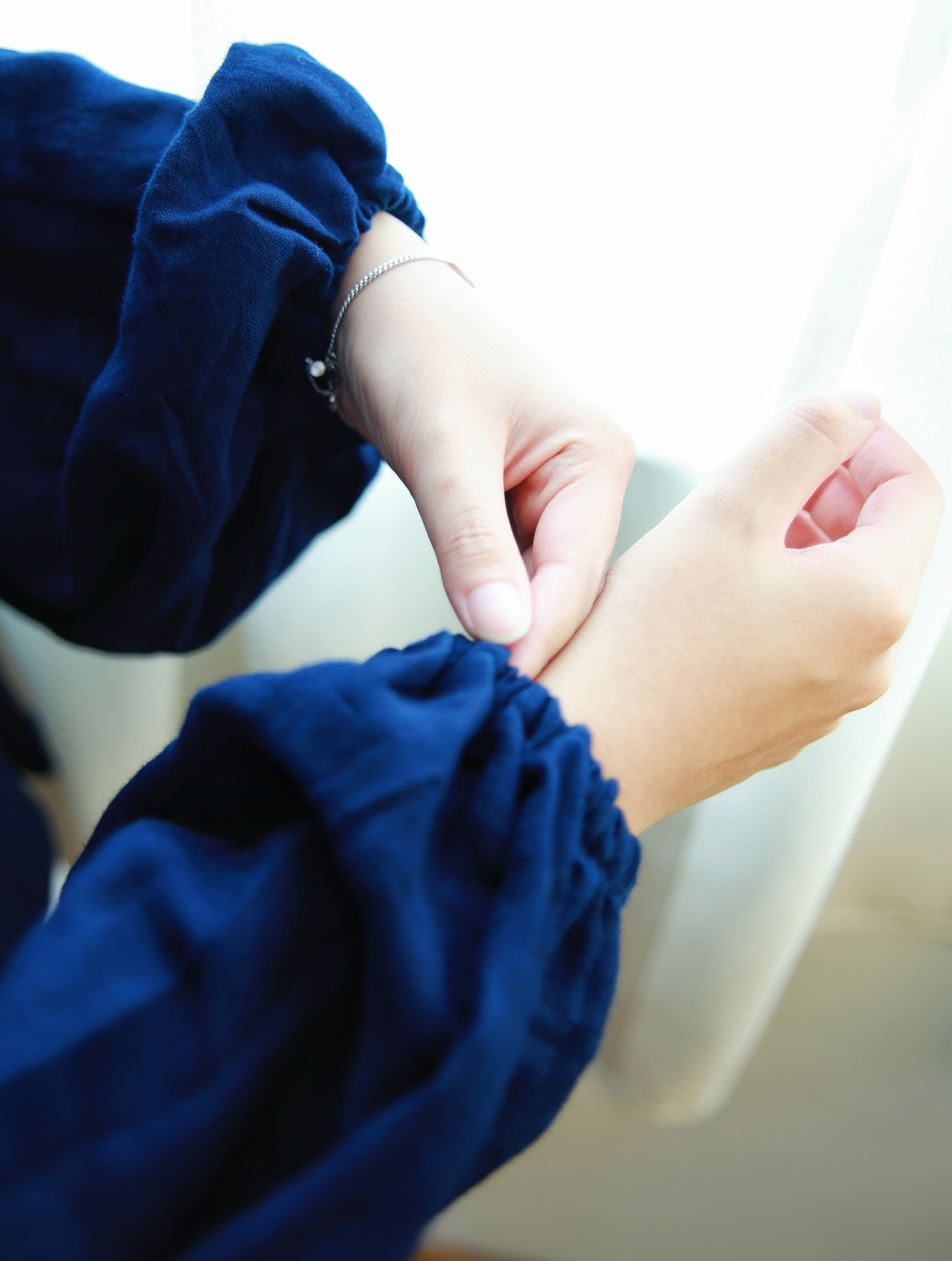 Himawari-website-ribbontie-longsleeve-blue-10