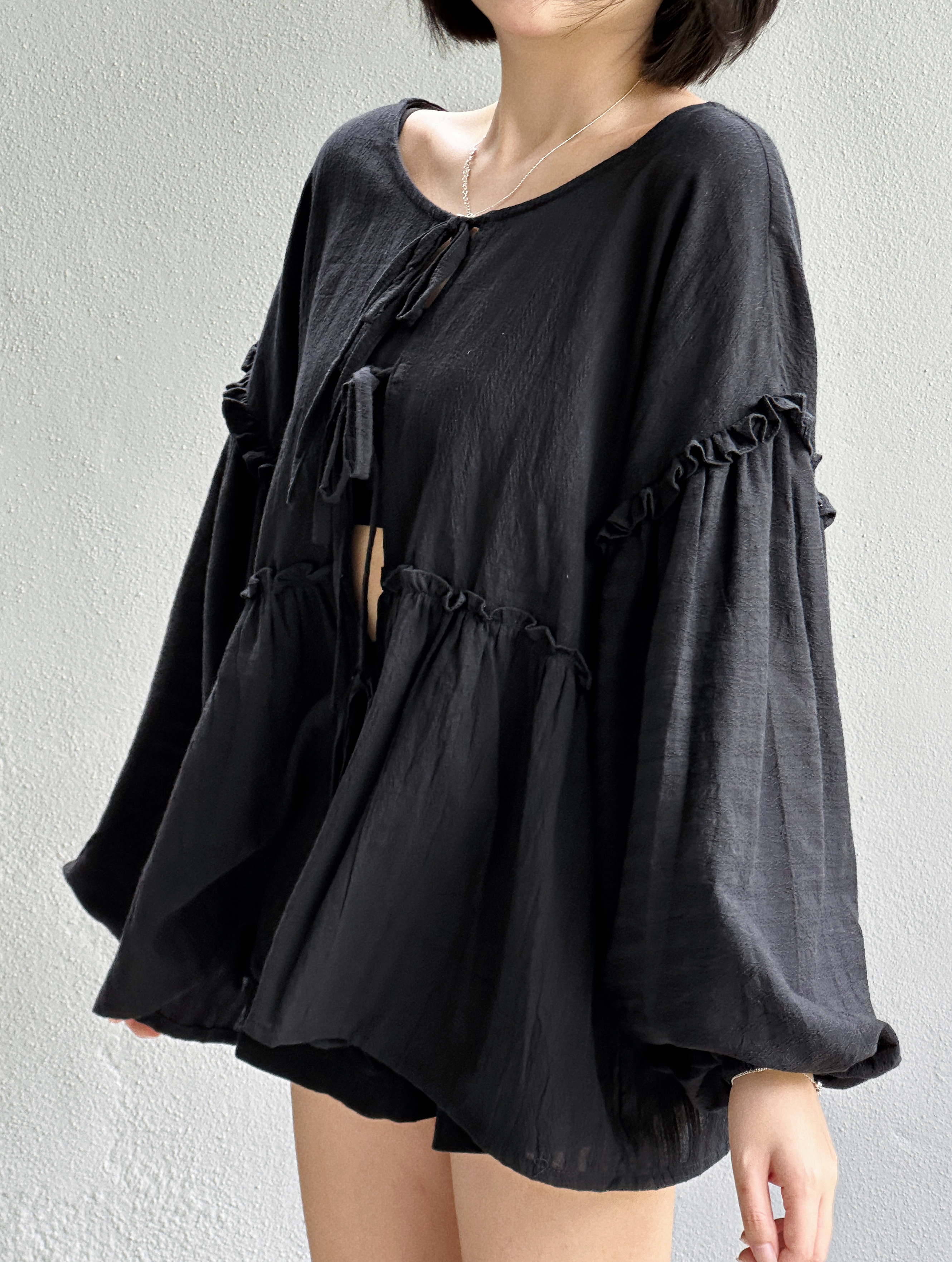 Himawari-website-ribbontie-longsleeve-black-6