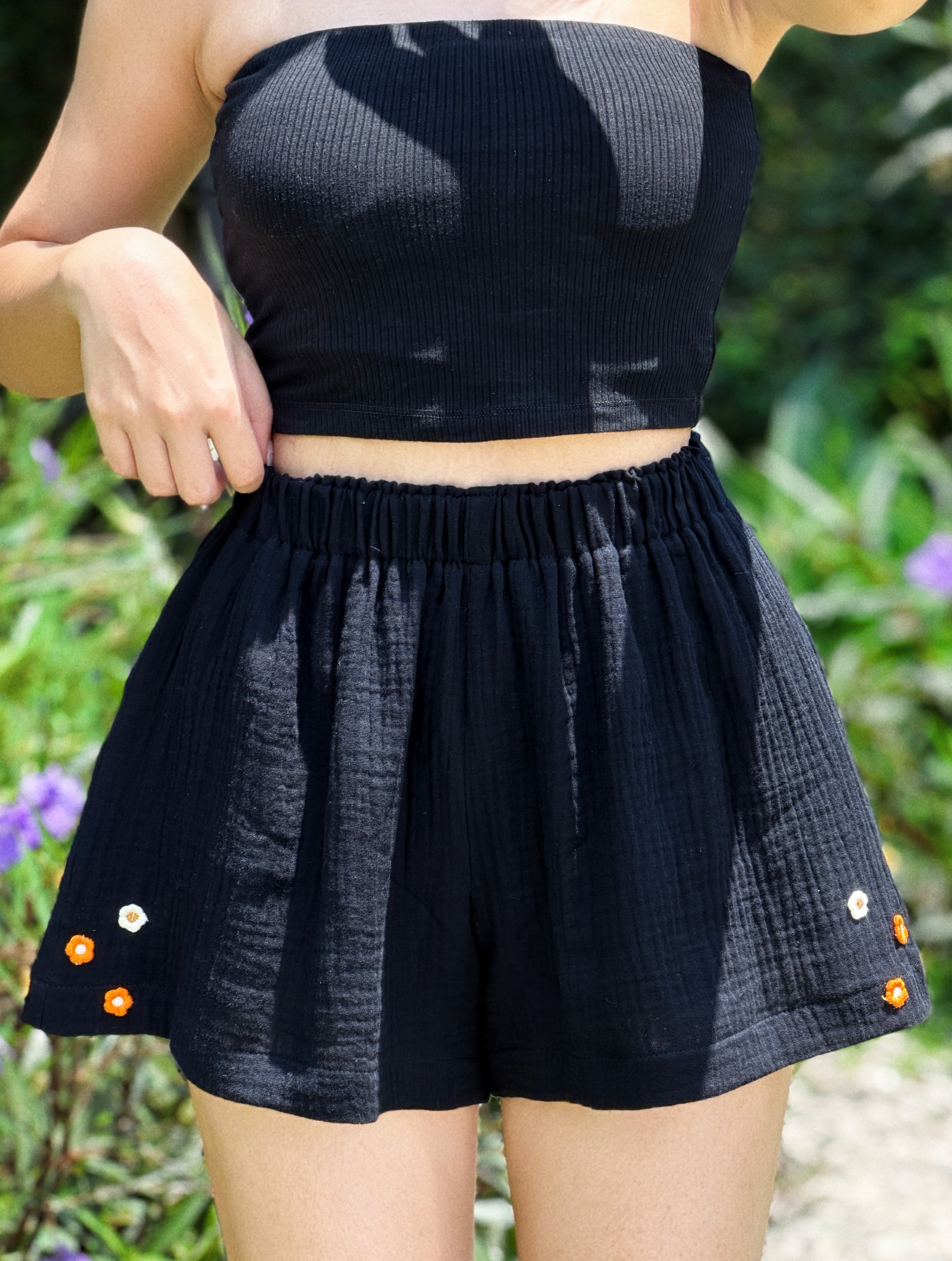 Himawari-website-cg-minishorts-black-flower-2