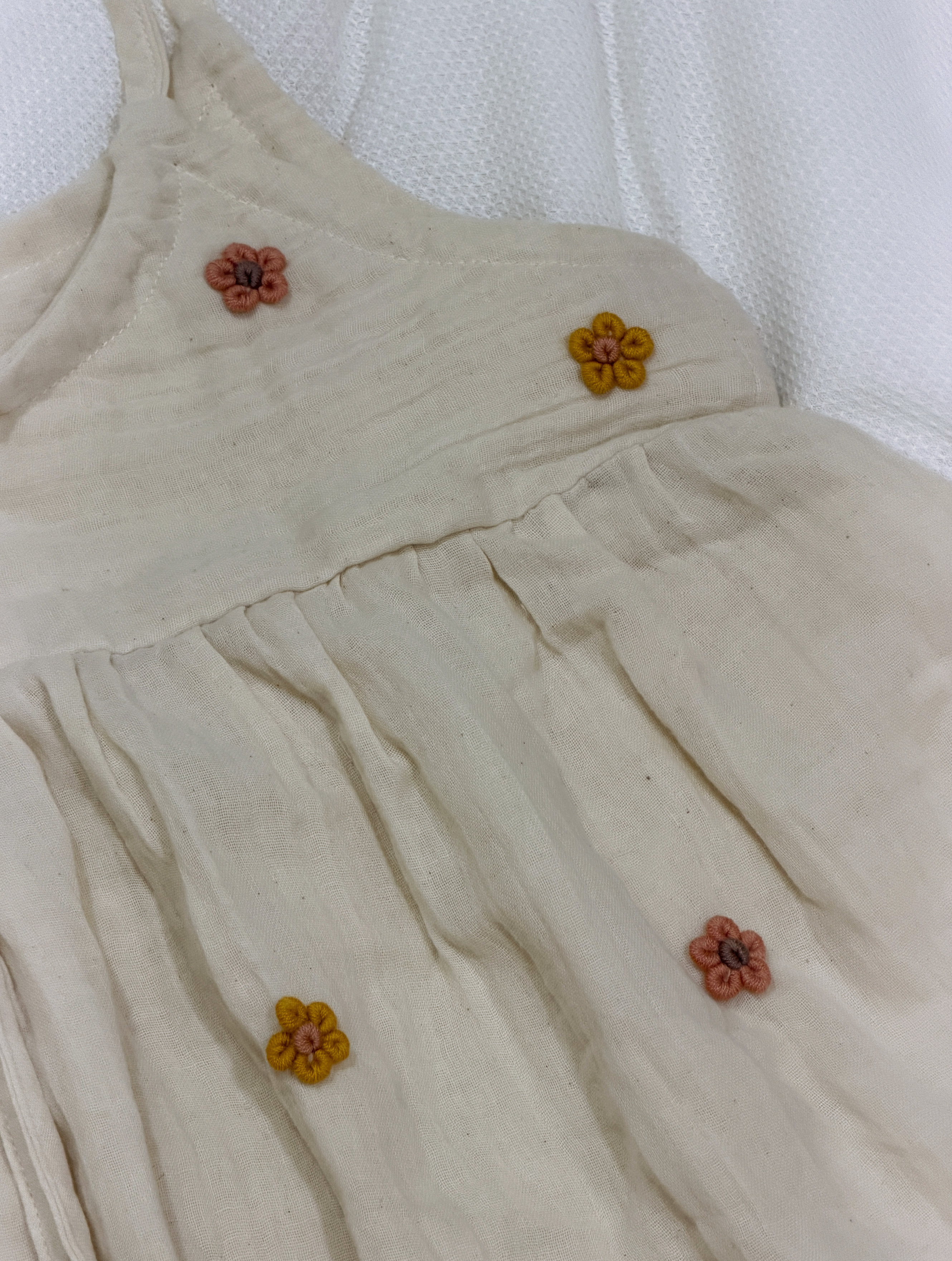 Himawari-website-cg-flower-strap-1