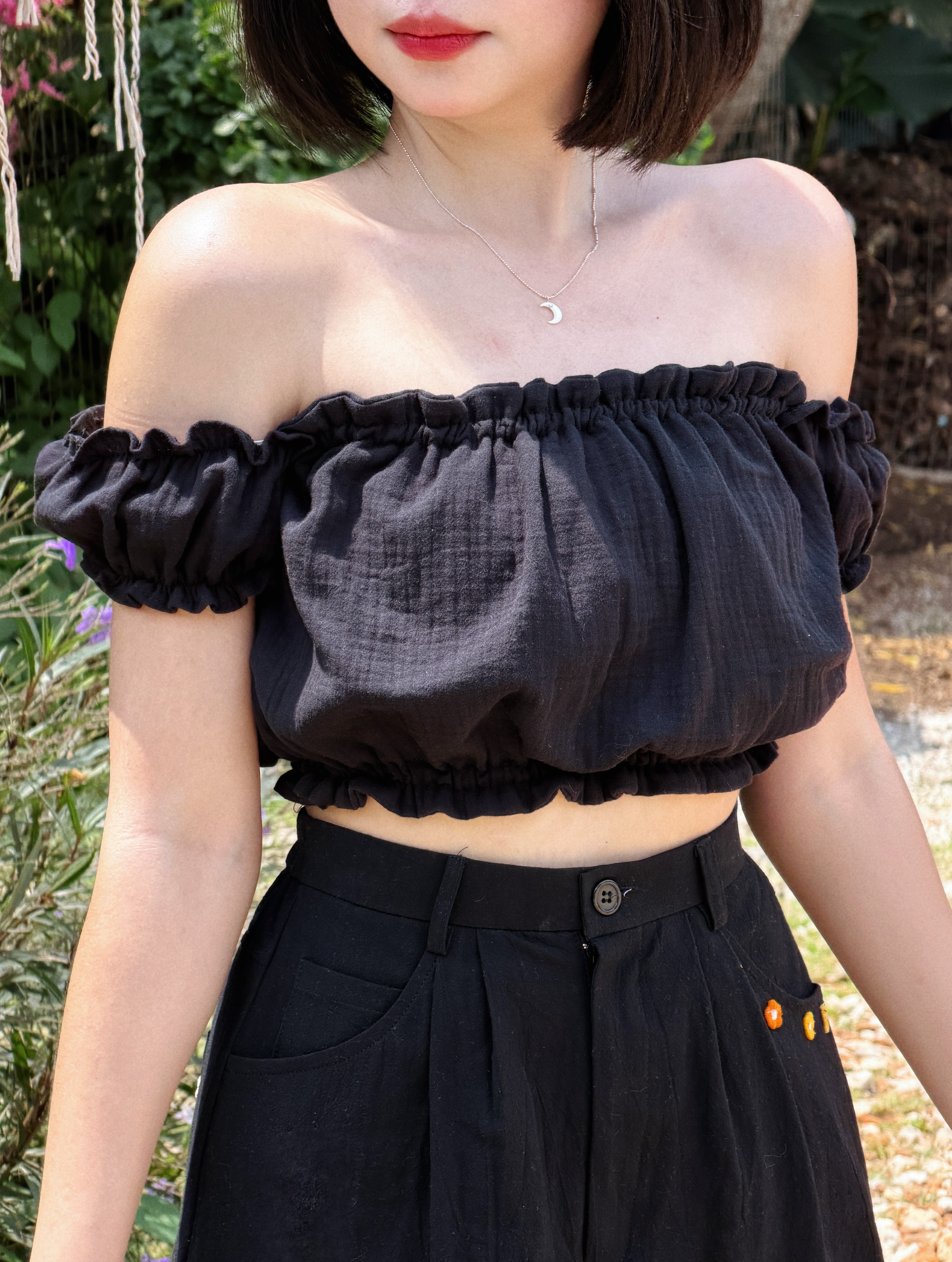 Himawari-website-CG-offshoulder-black-7