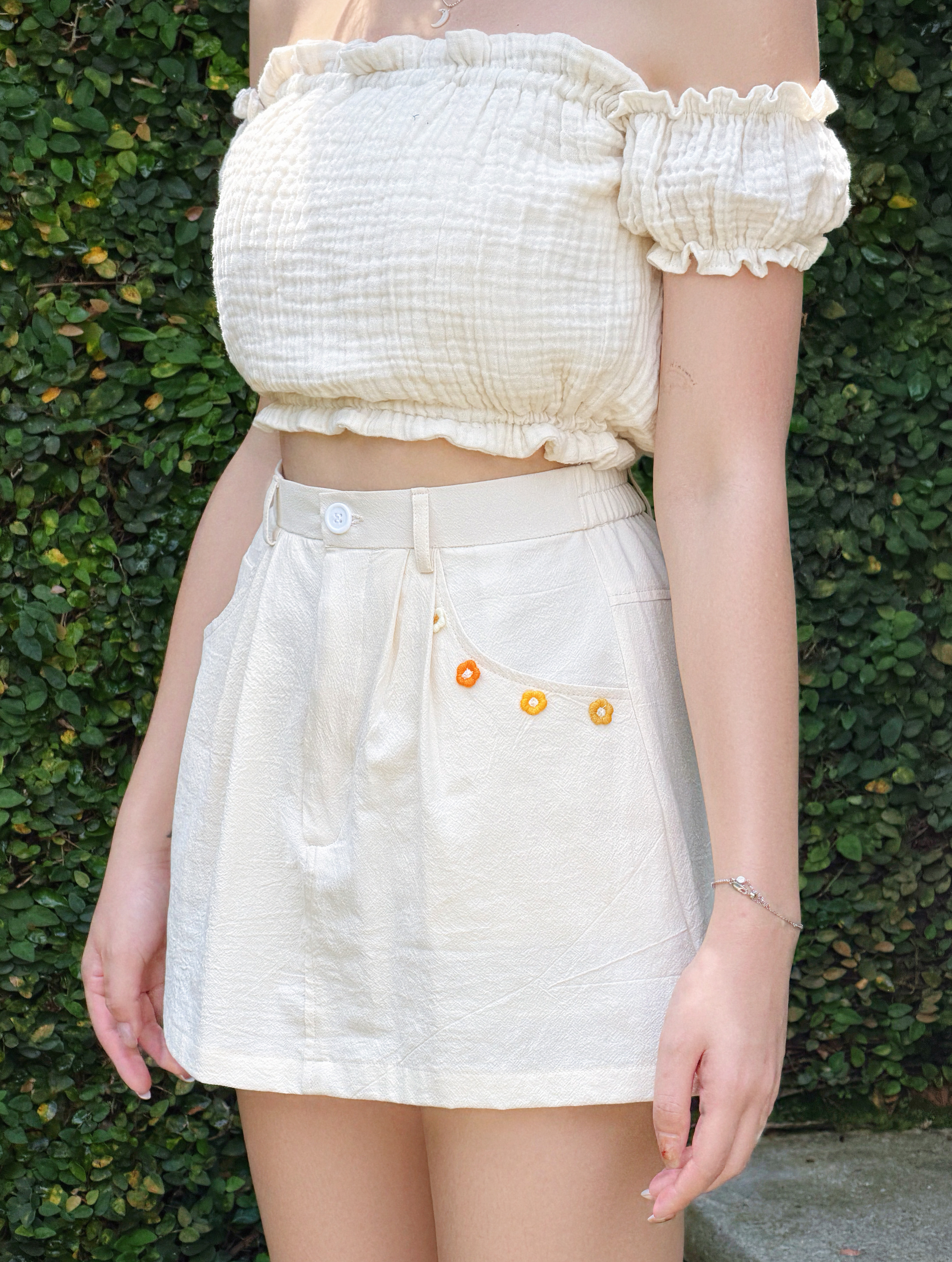 Himawari-website-linen-miniskirt-cream-3