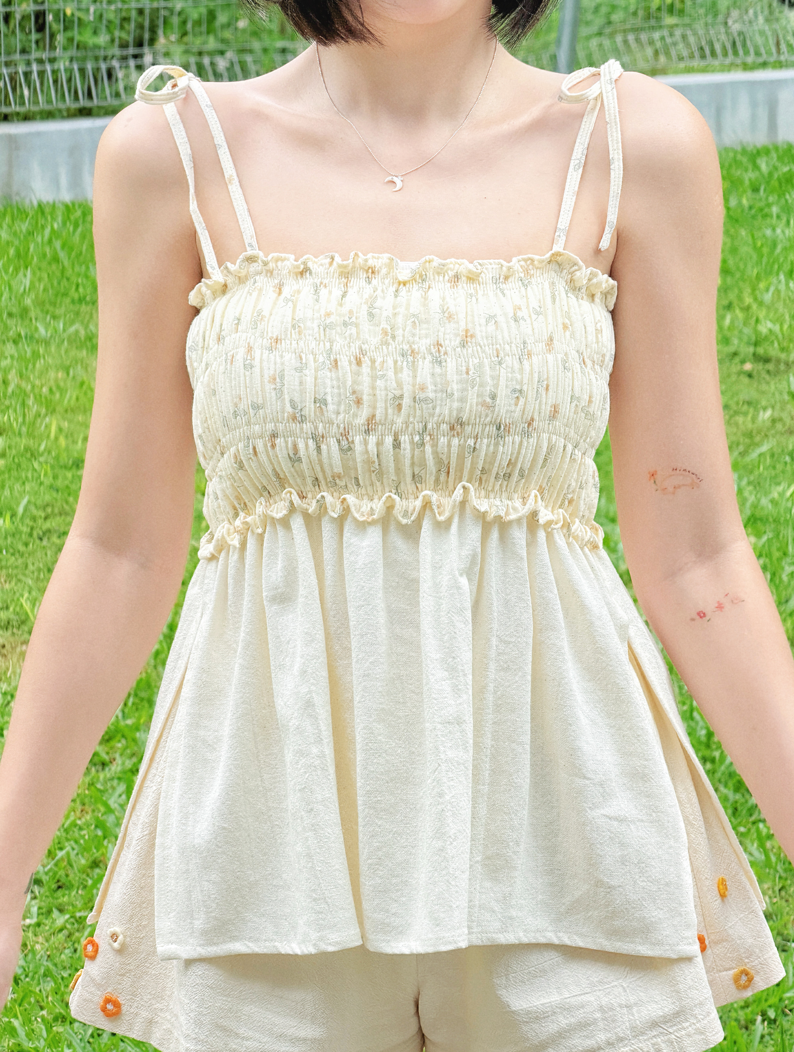Himawari-website-cg-2way-tube-yllwflora-11