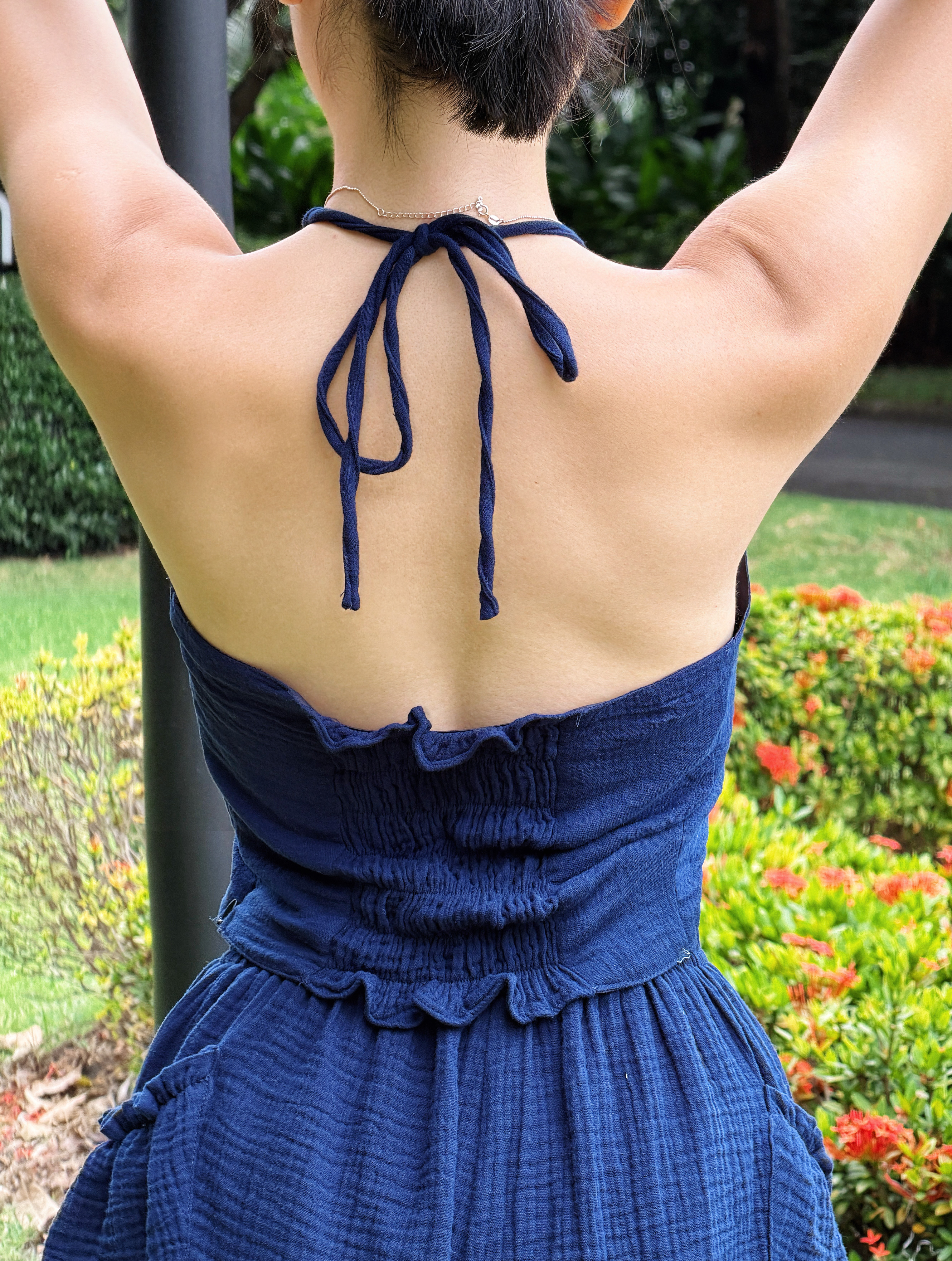 Himawari-website-Tie-Back-Halter-Top-indigo-8