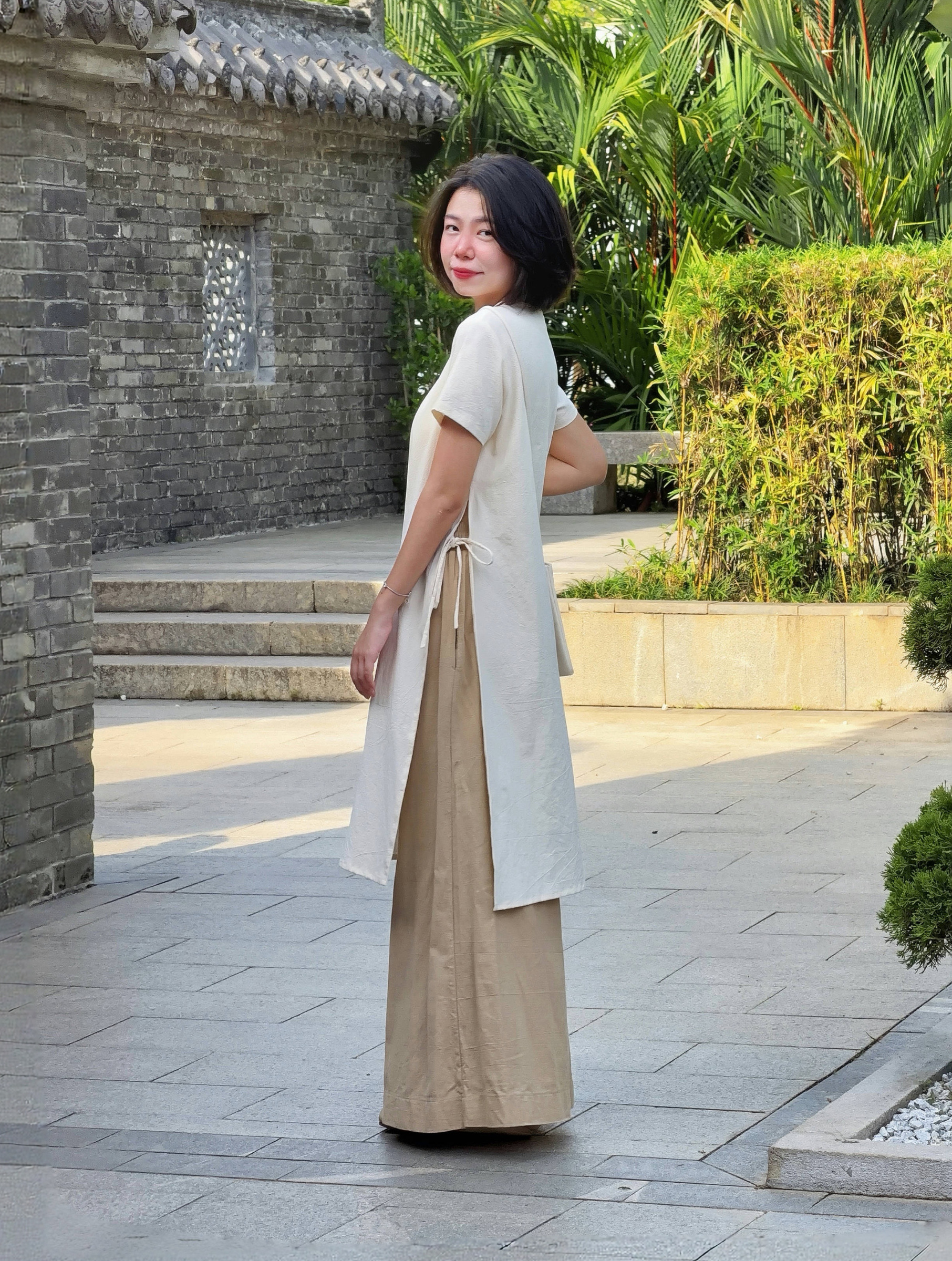 Himawari-website-side-tie-sleevetop-cream-3