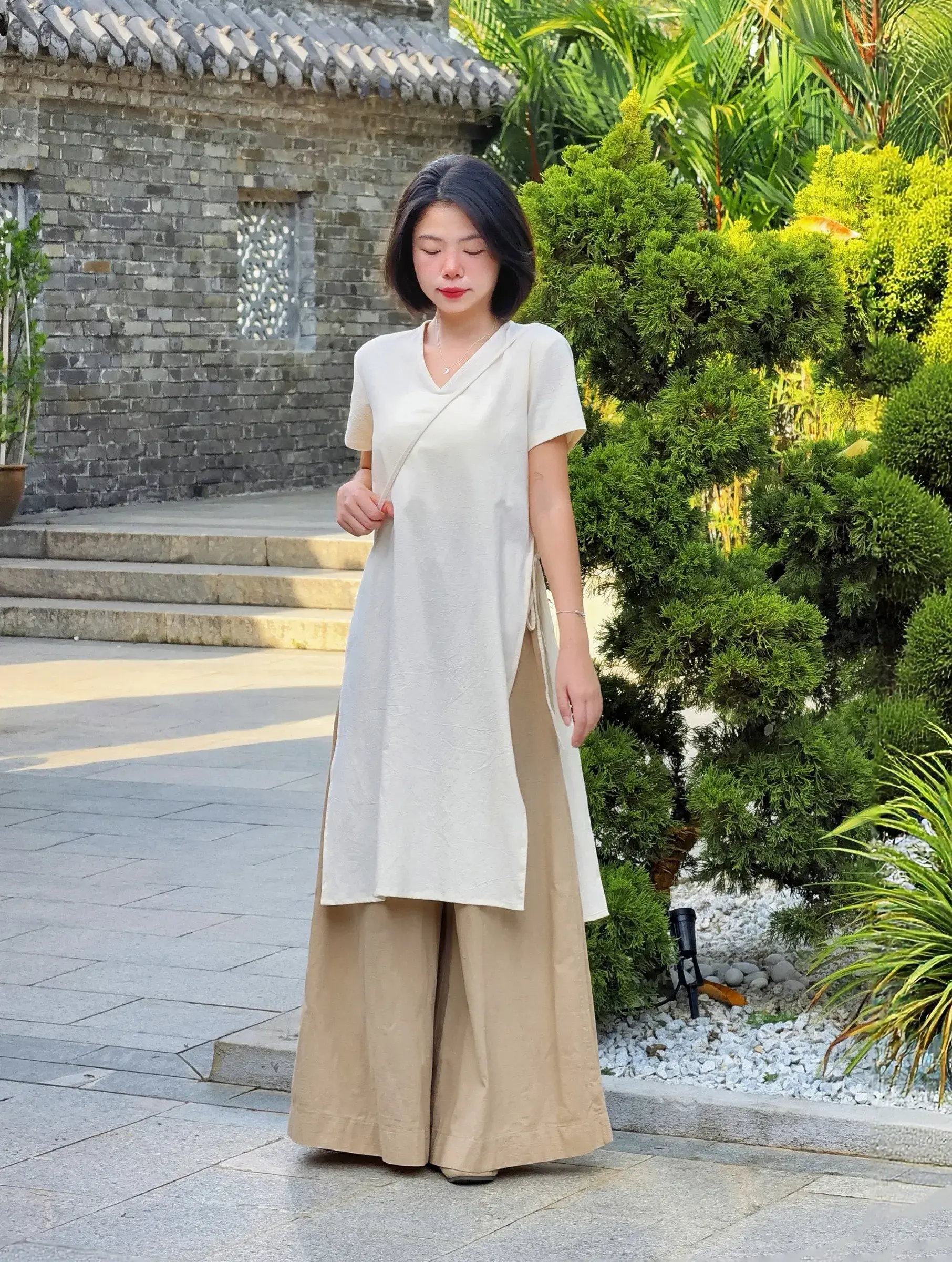 Himawari-website-side-tie-sleevetop-cream-1