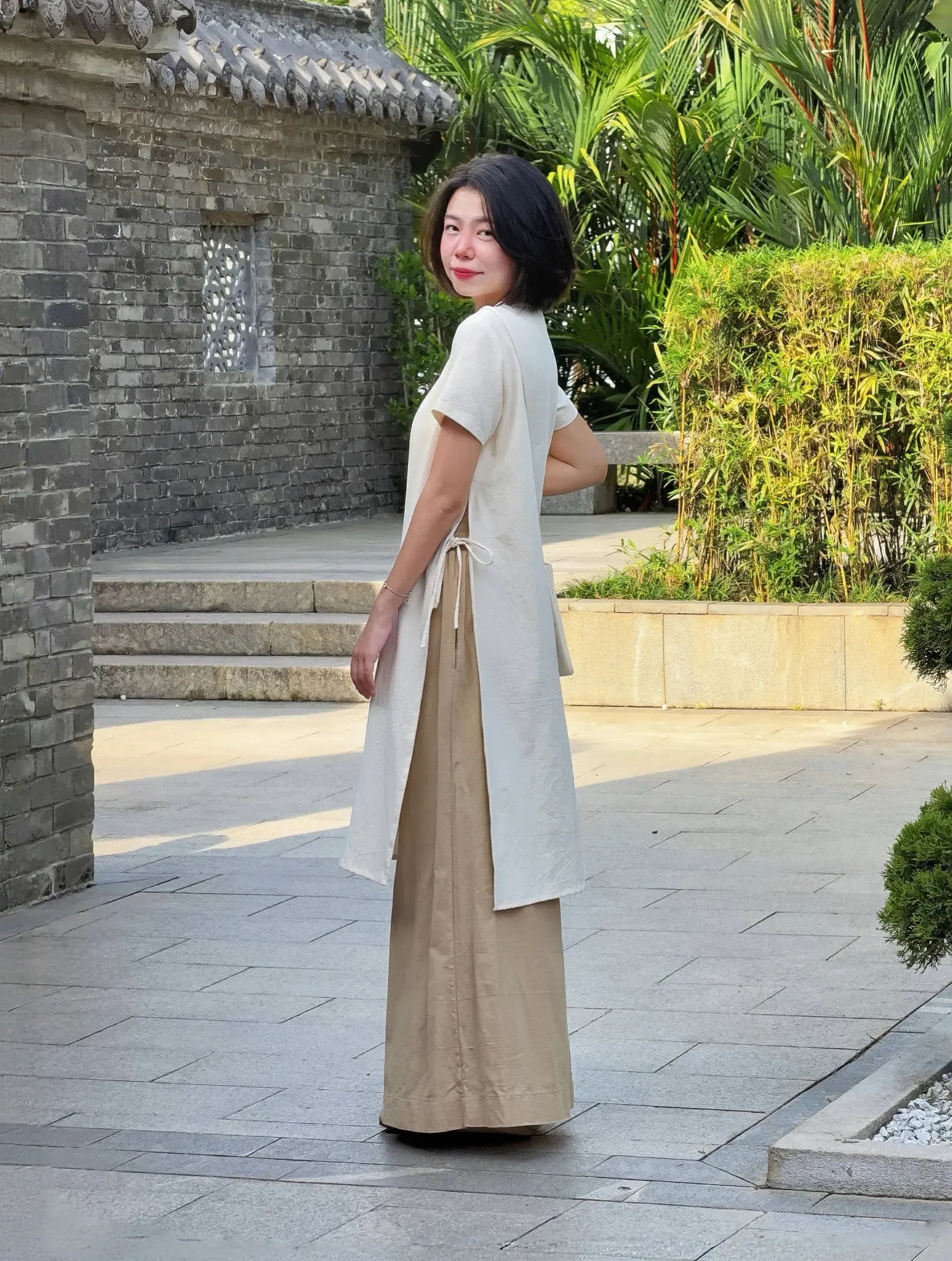 Himawari-website-side-tie-sleevetop-cream-3