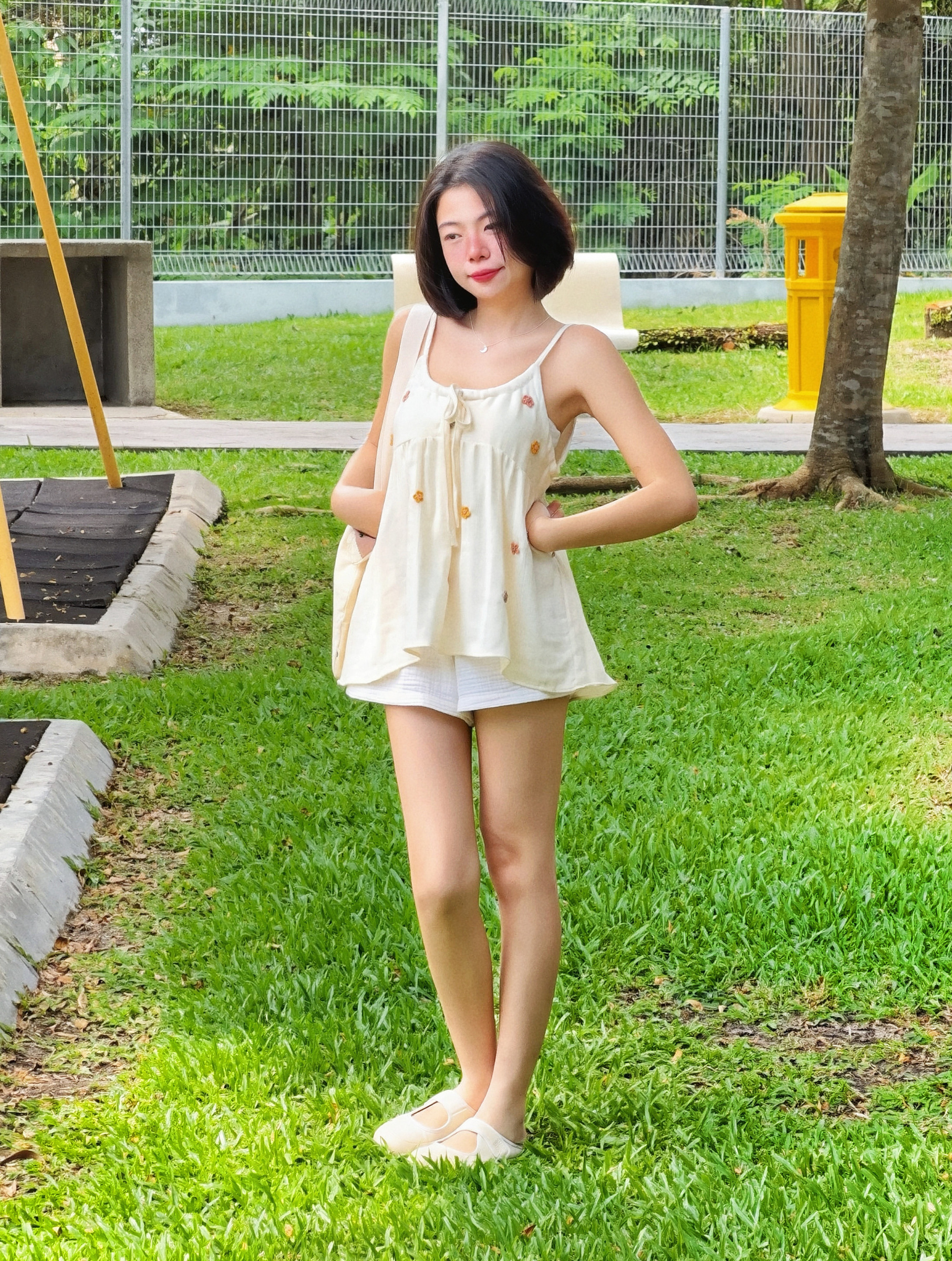 Himawari-website-embroid-flower-cream-2