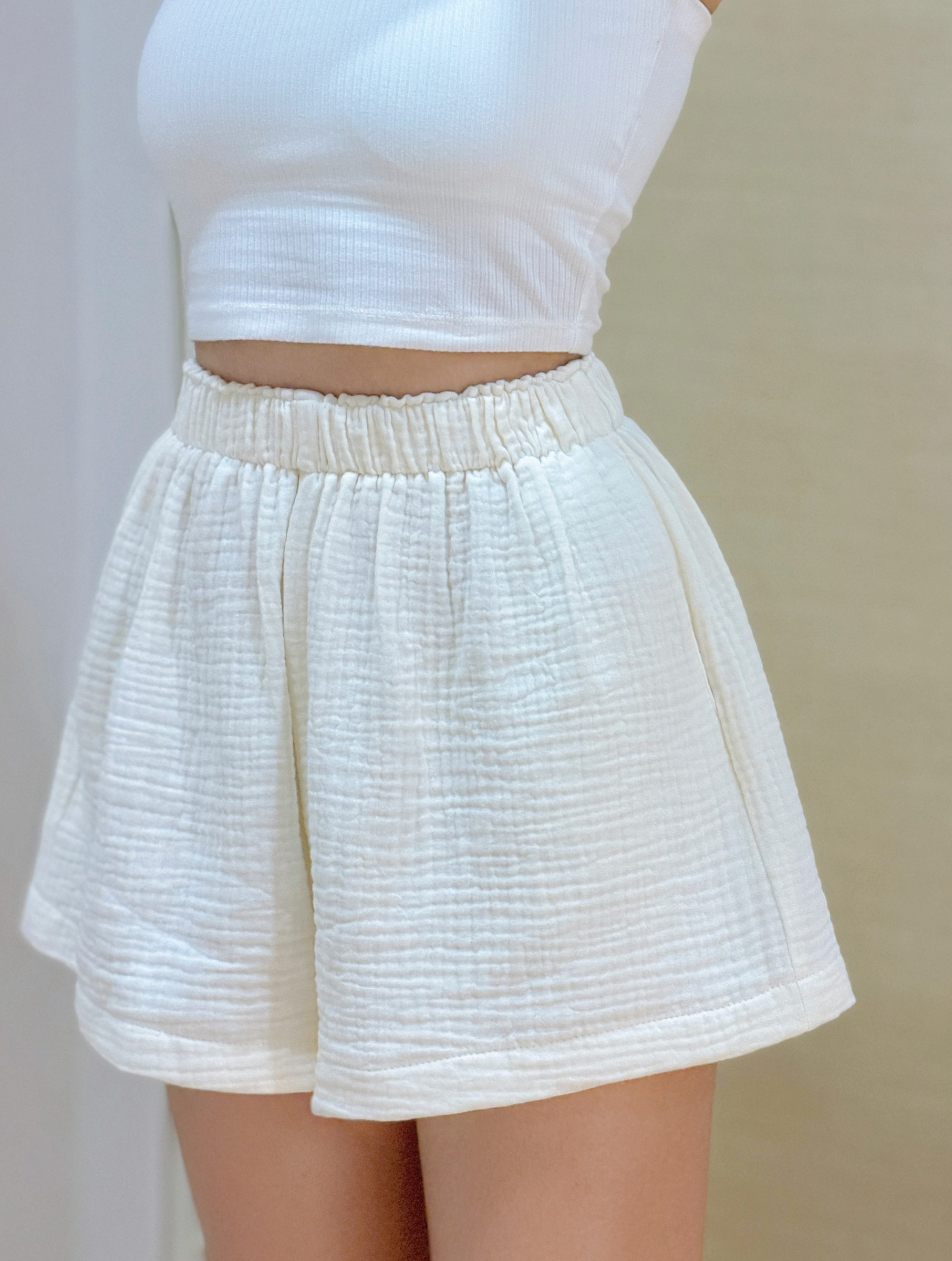 Himawari-website-cg-minishorts-cream-up-2