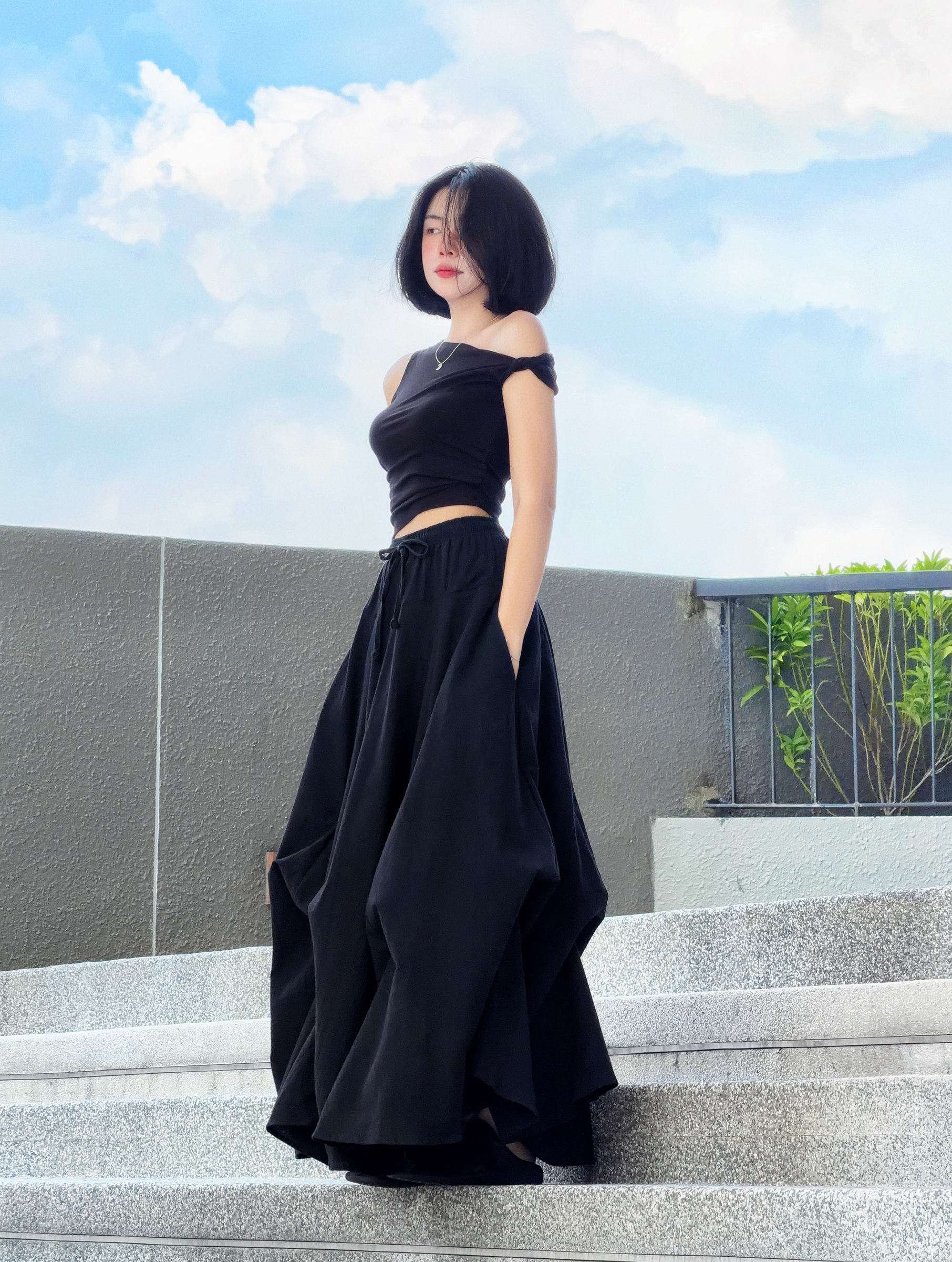 Himawari-website-ballon-black-3