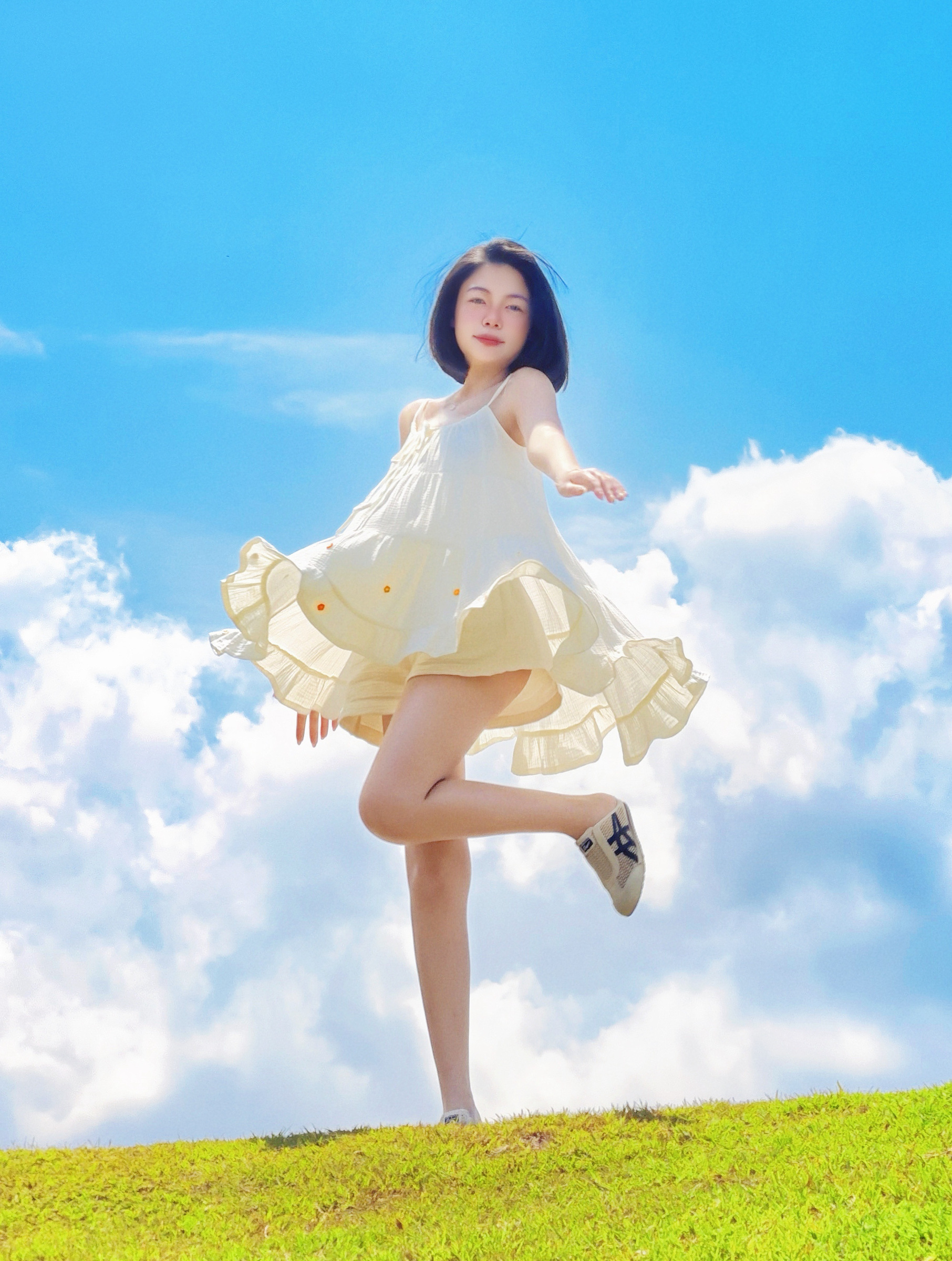Himawari-website-layerminidress-mwhite-flower-6
