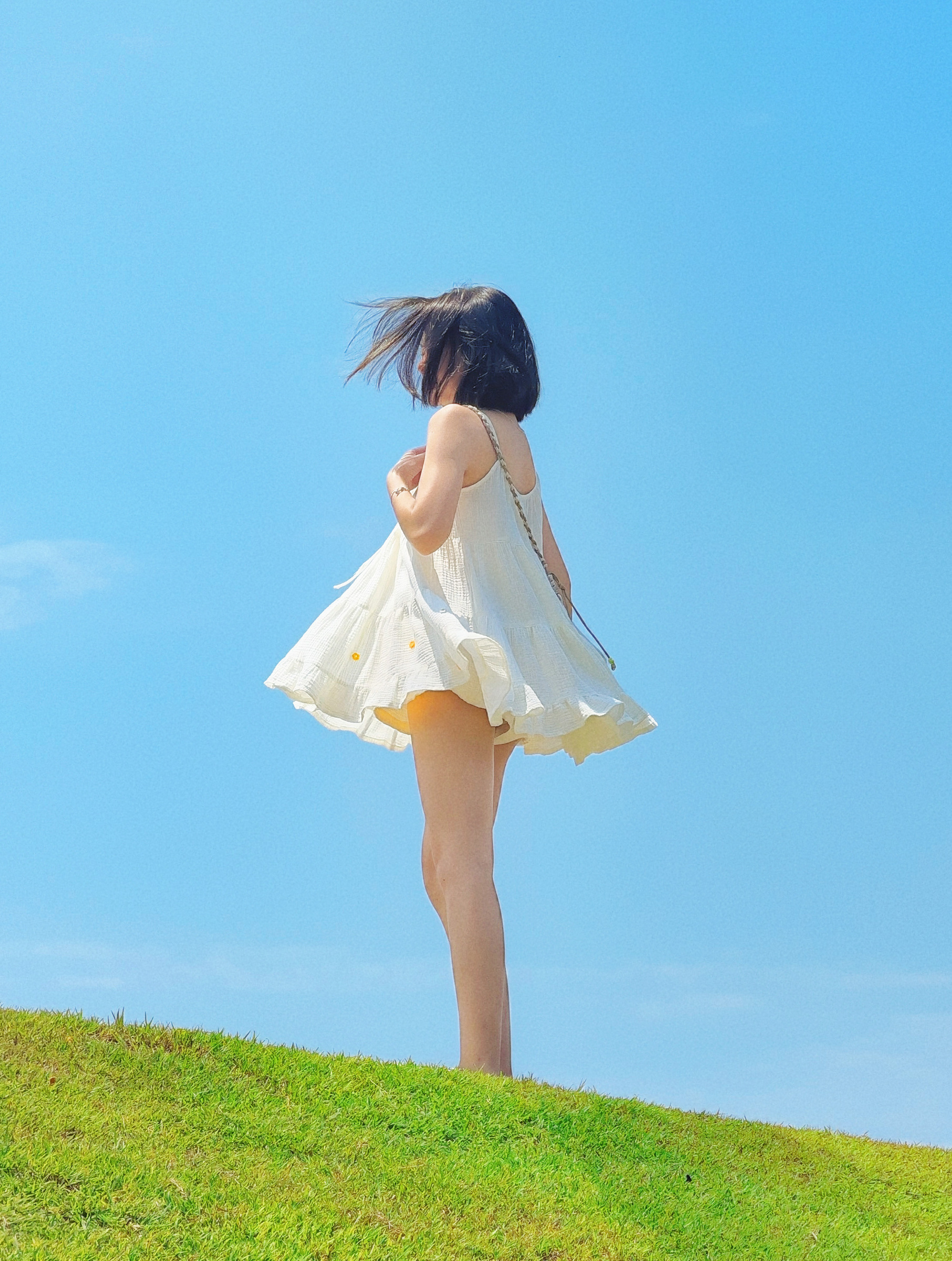 Himawari-website-layerminidress-mwhite-flower-4