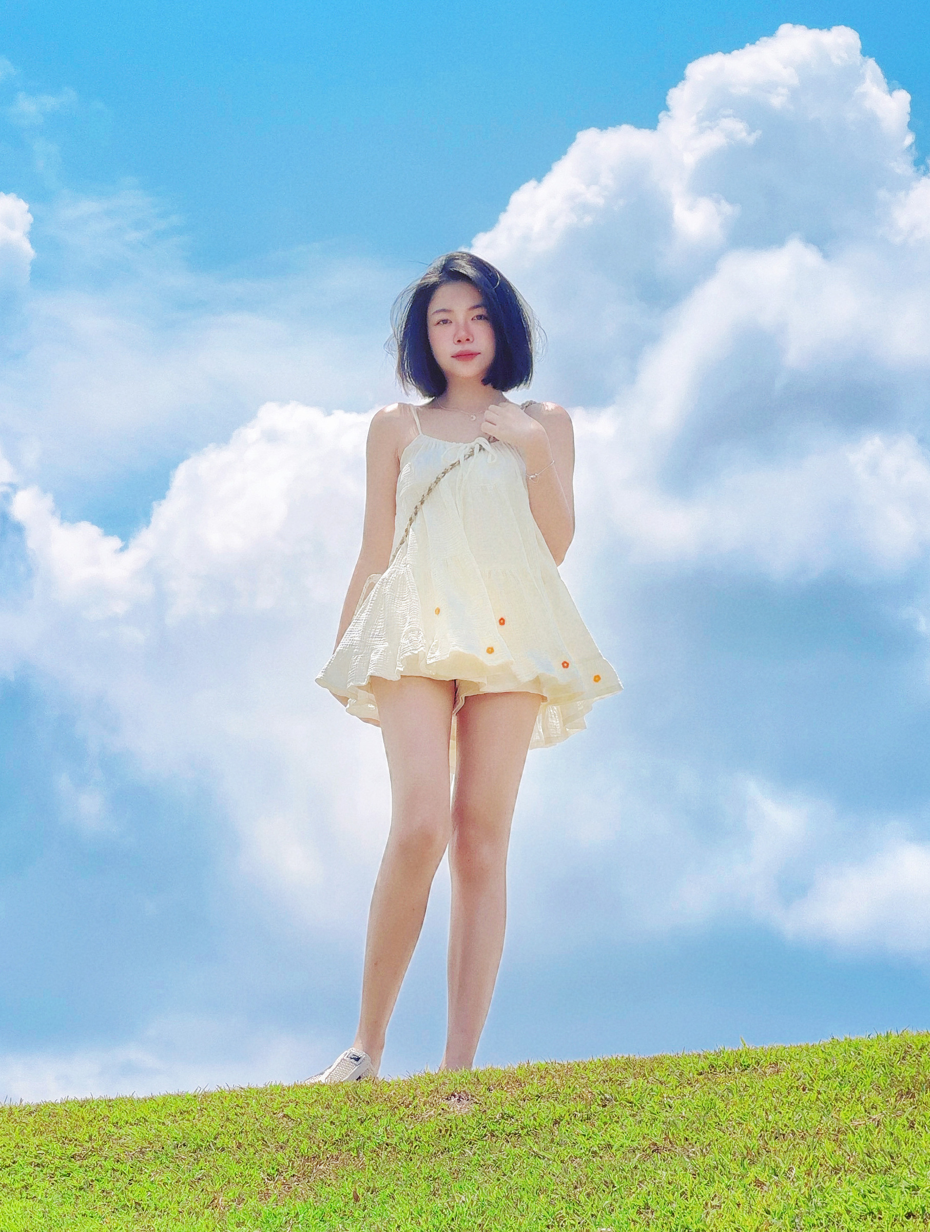 Himawari-website-layerminidress-mwhite-flower-7