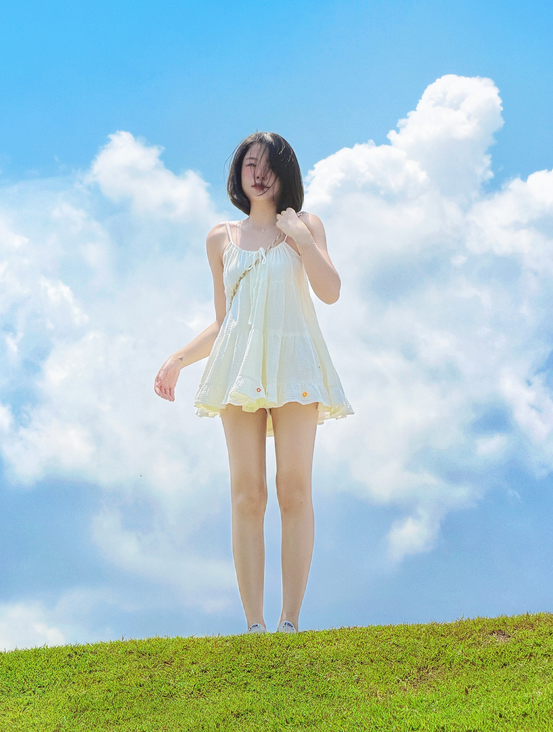 Himawari-website-layerminidress-mwhite-flower-2