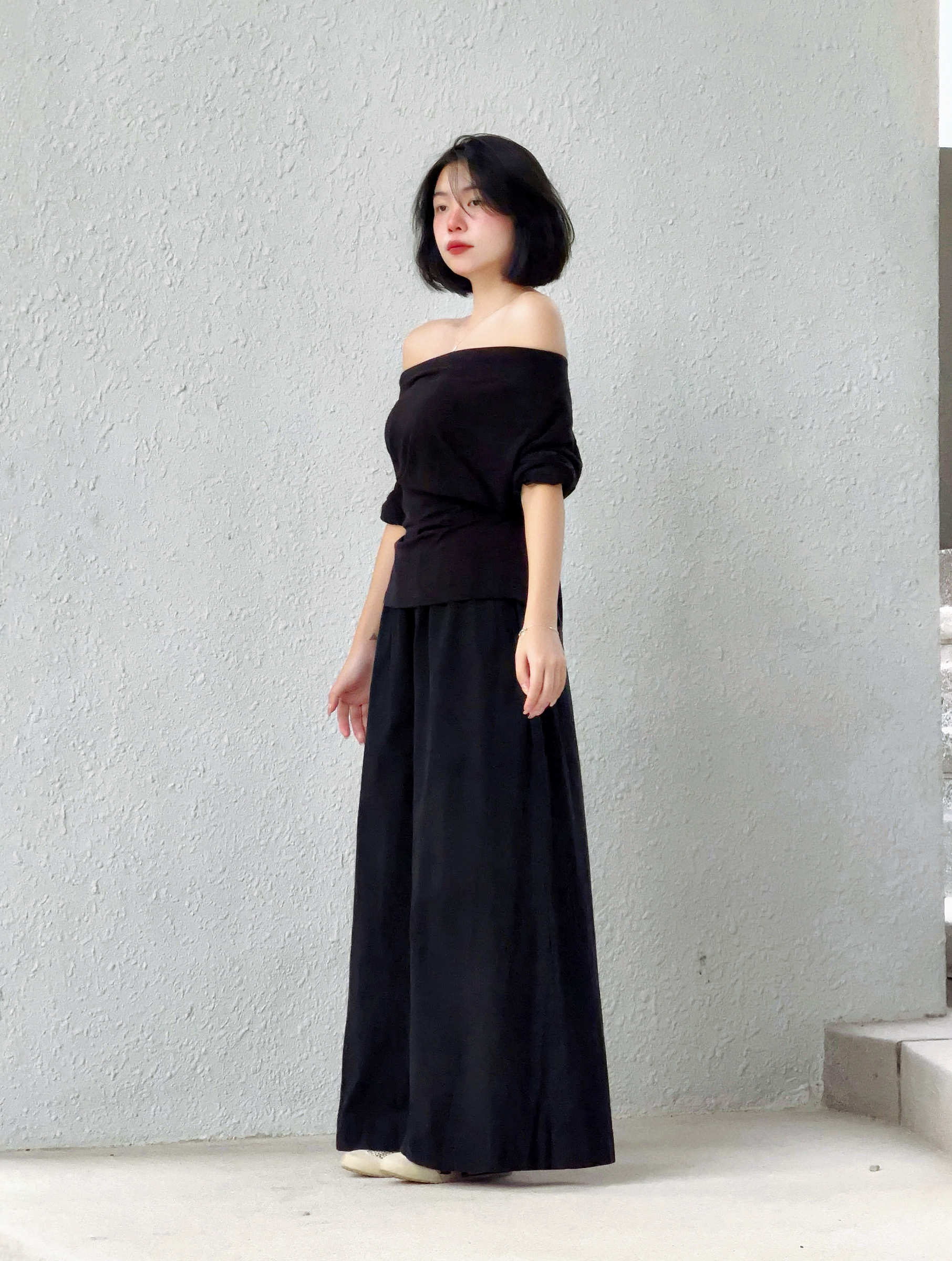 Himawari-website-offshoulder-long-black-5