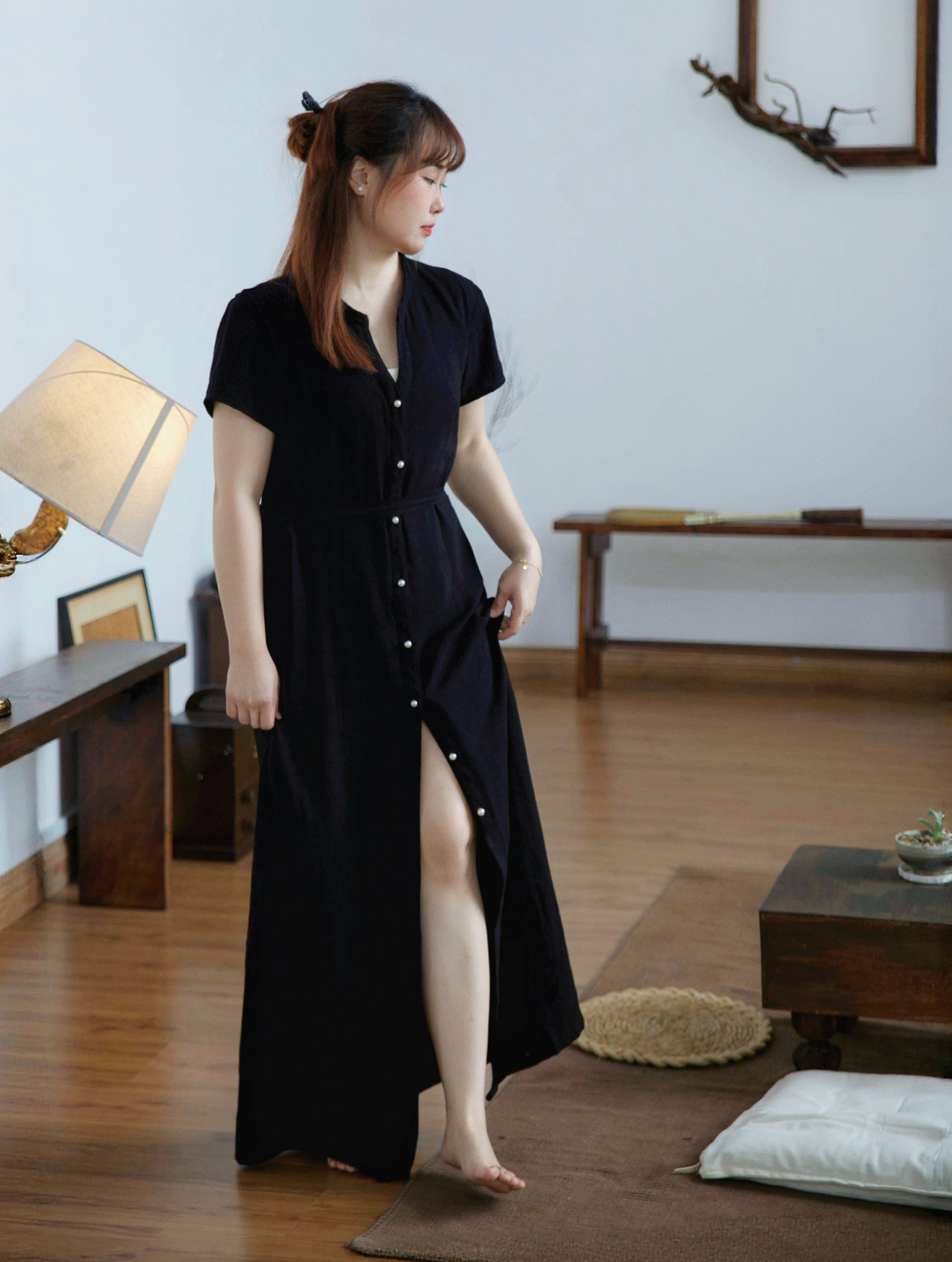 Himawari-website-sf-blackbutton-dress-13