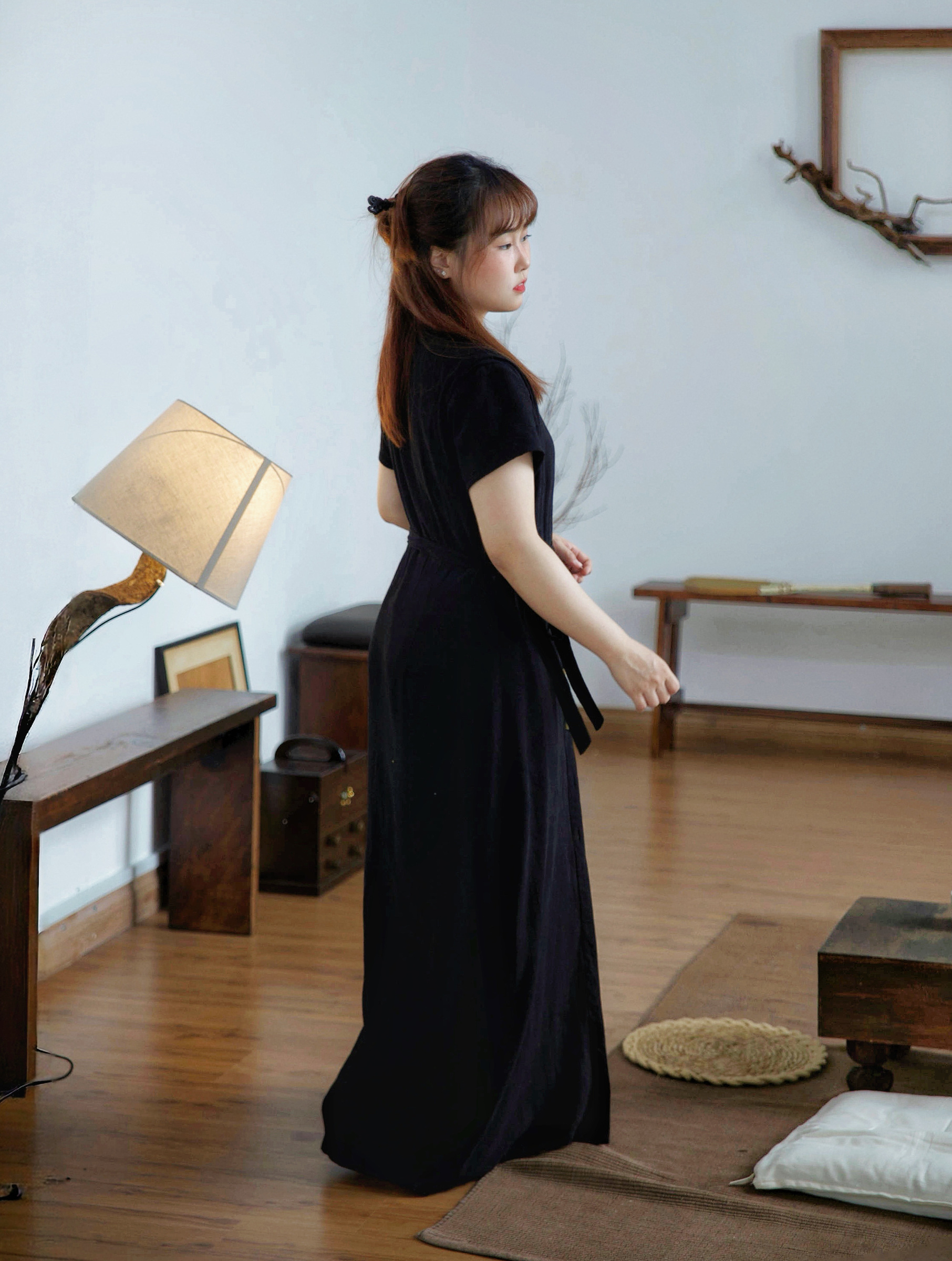 Himawari-website-sf-blackbutton-dress-12
