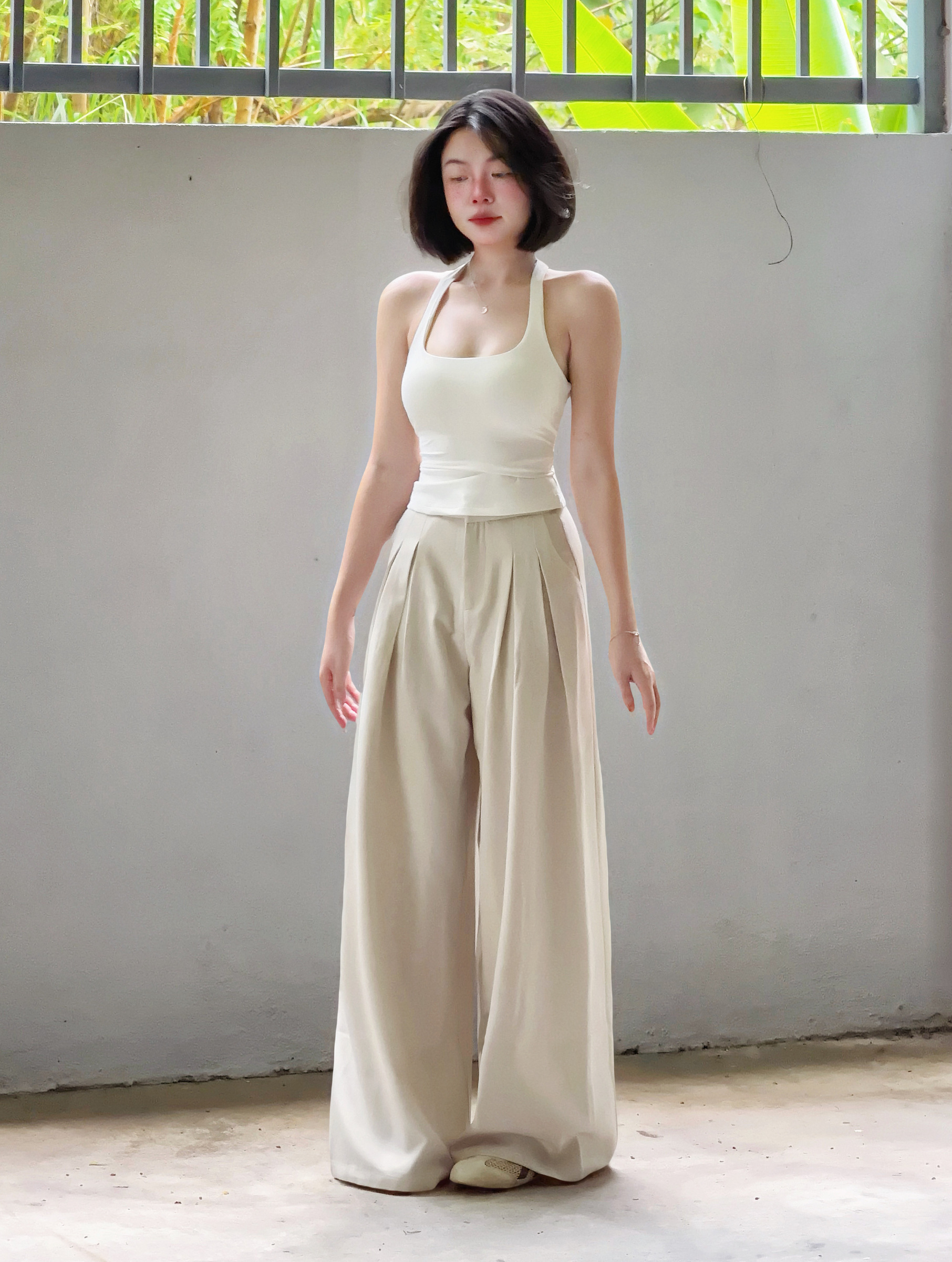 Himawari-website-pleated-trouser-beige-3