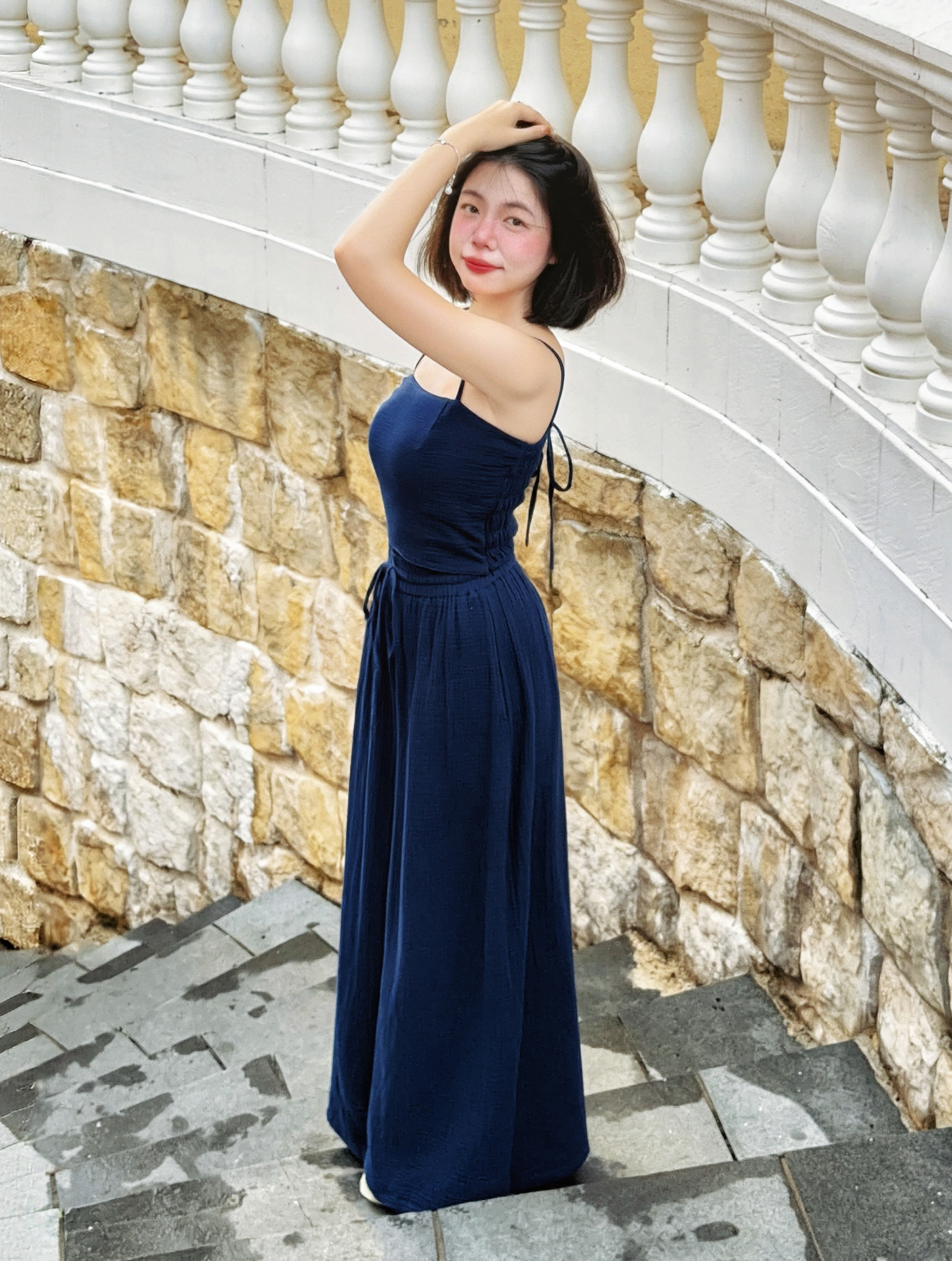 Himawari-website-strap-crop-indigo-1