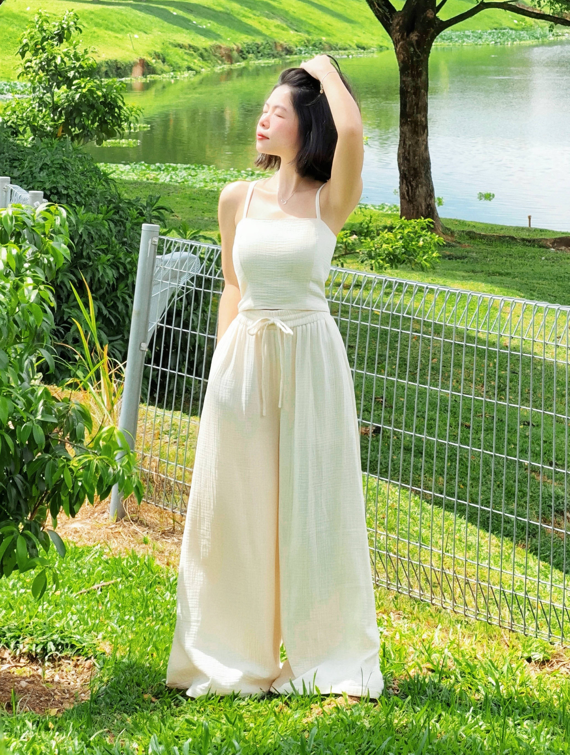 Himawari-website-strap-crop-cream-4