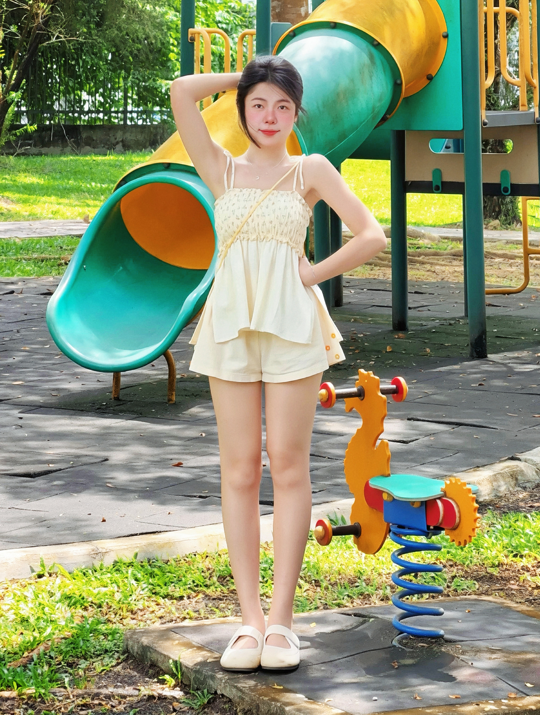Himawari-website-cg-2way-tube-yllwflora-4