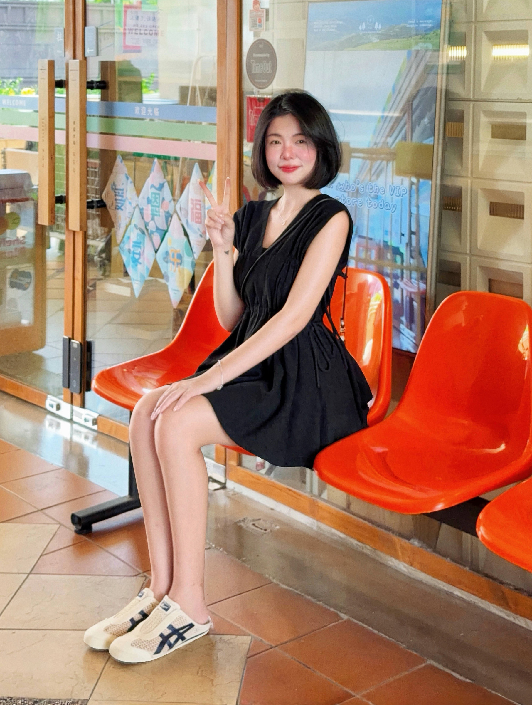 Himawari-website-Drawstring-Ruched-Mini-Dress-black-4