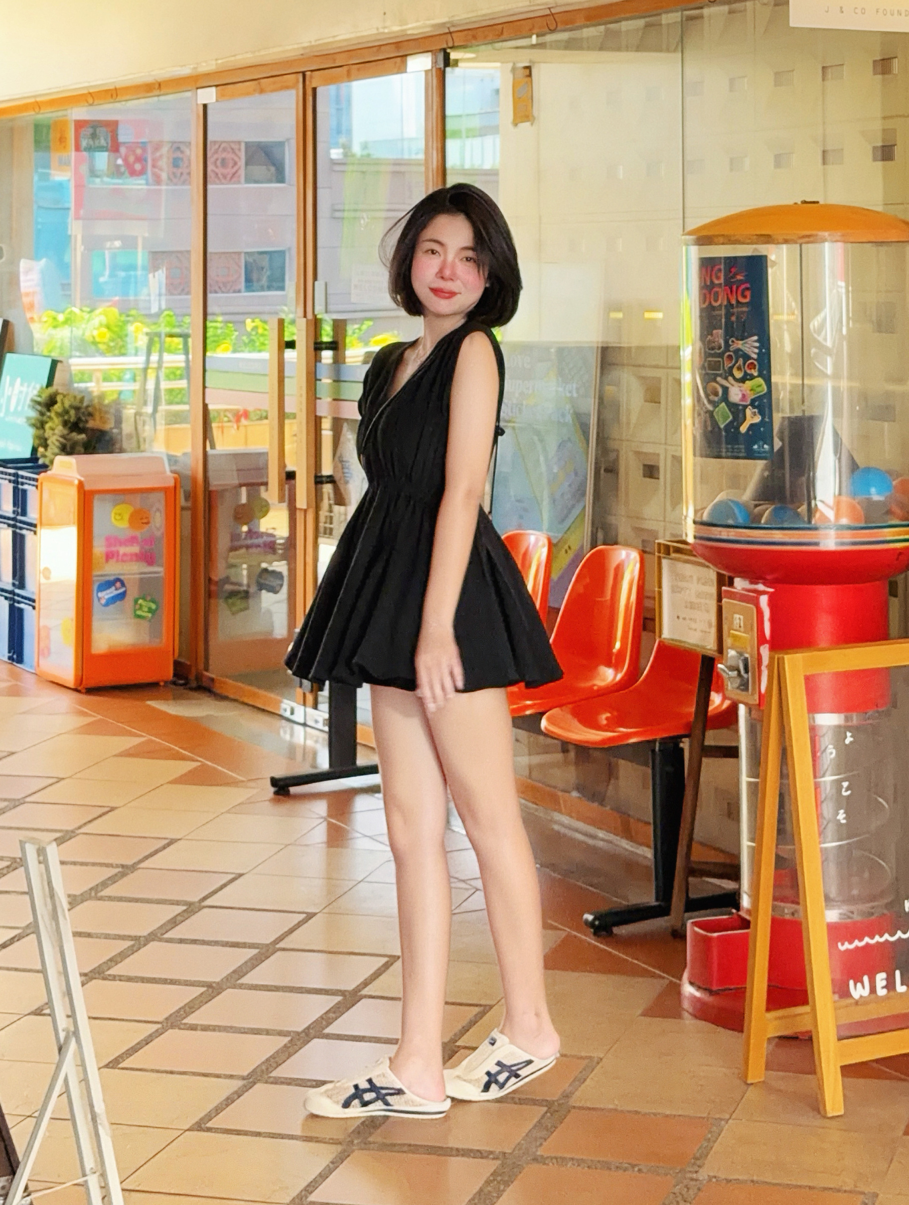 Himawari-website-Drawstring-Ruched-Mini-Dress-black-7