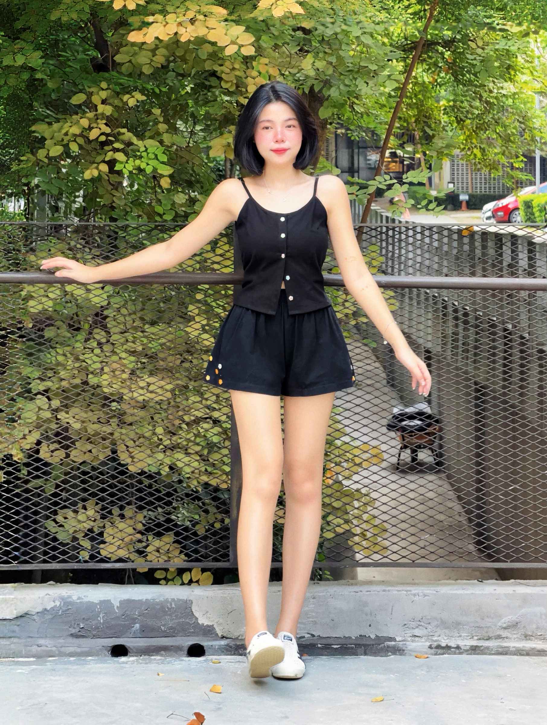 Himawari-website-tied-strapflowerbutton-black-16