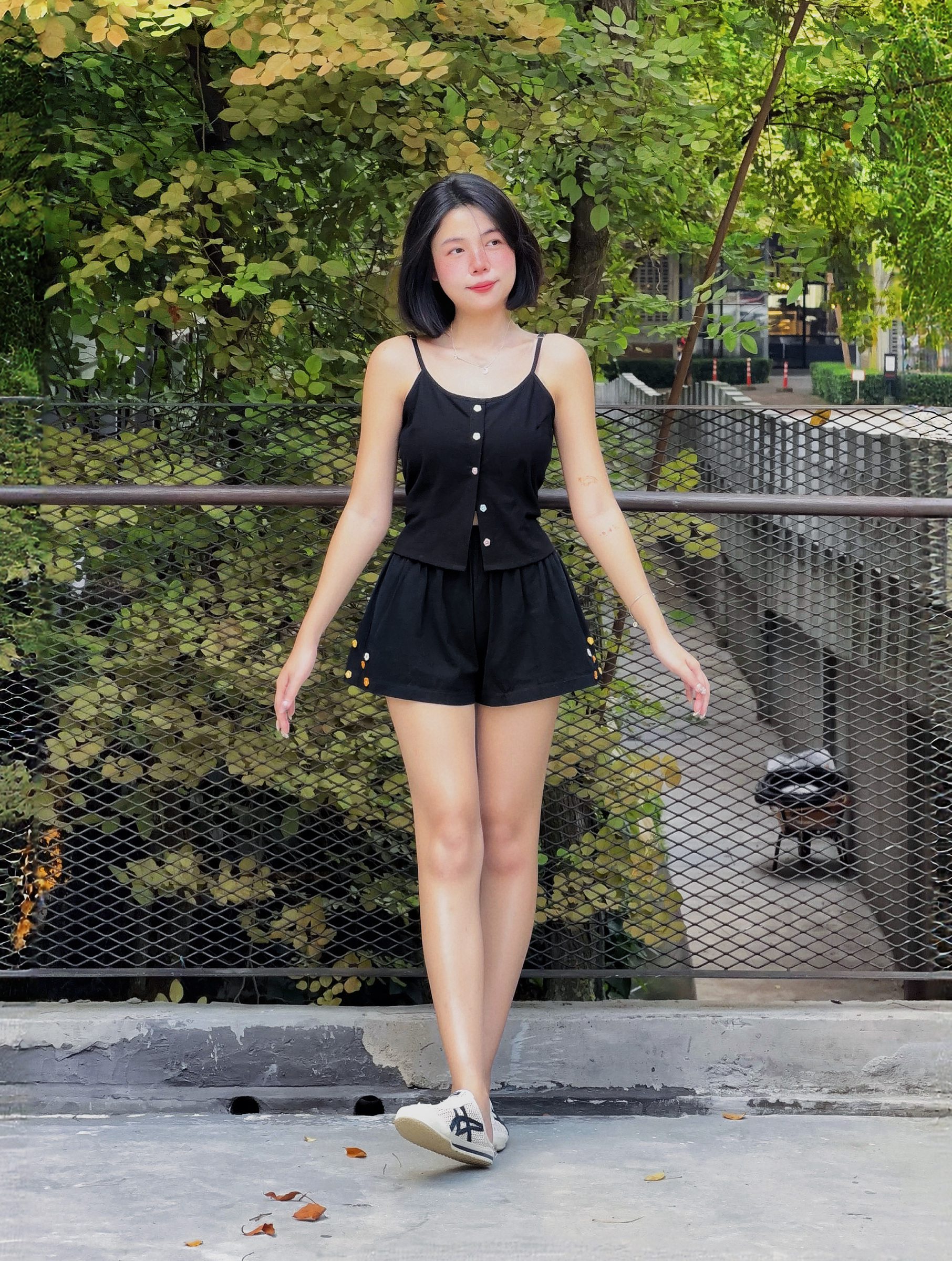 Himawari-website-tied-strapflowerbutton-black-13