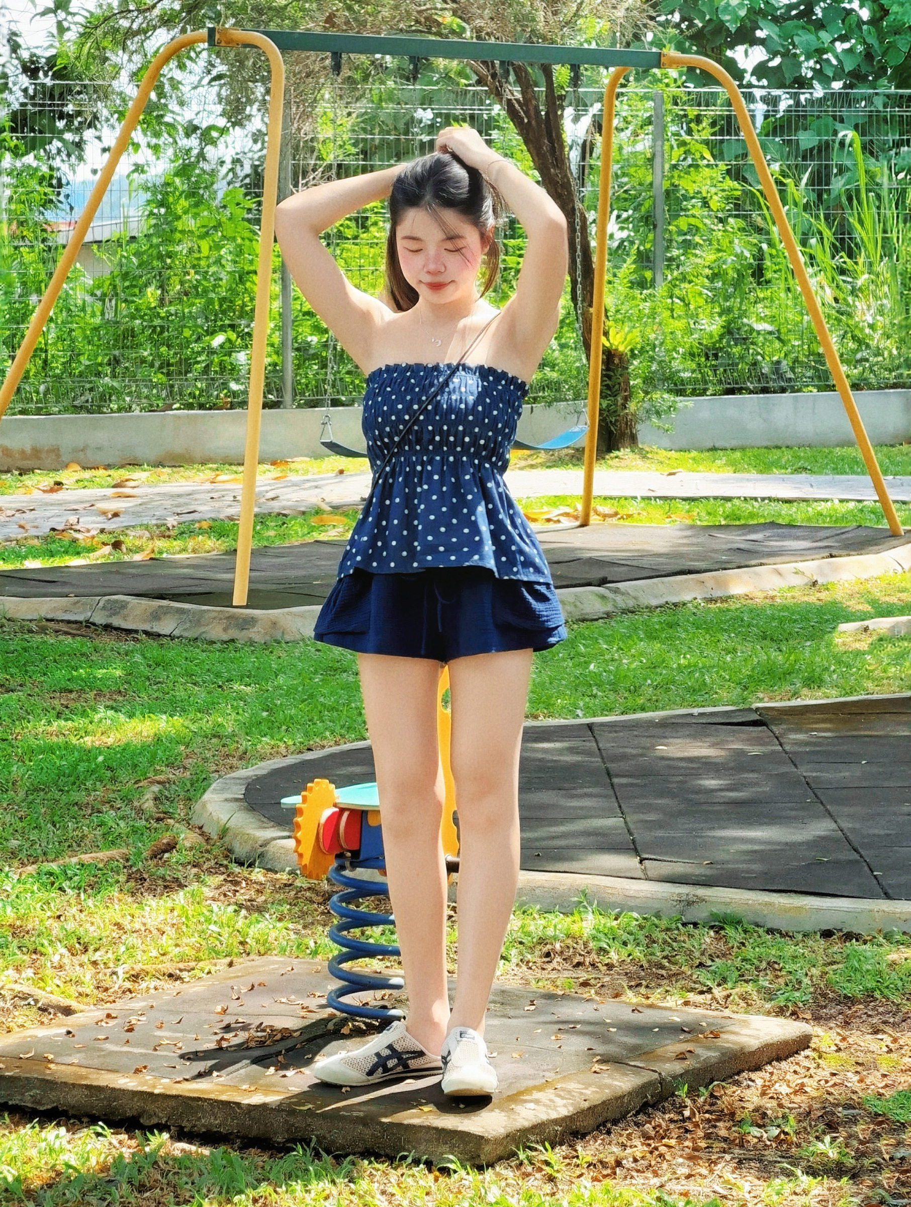 Himawari-website-polkatube-indigo-4