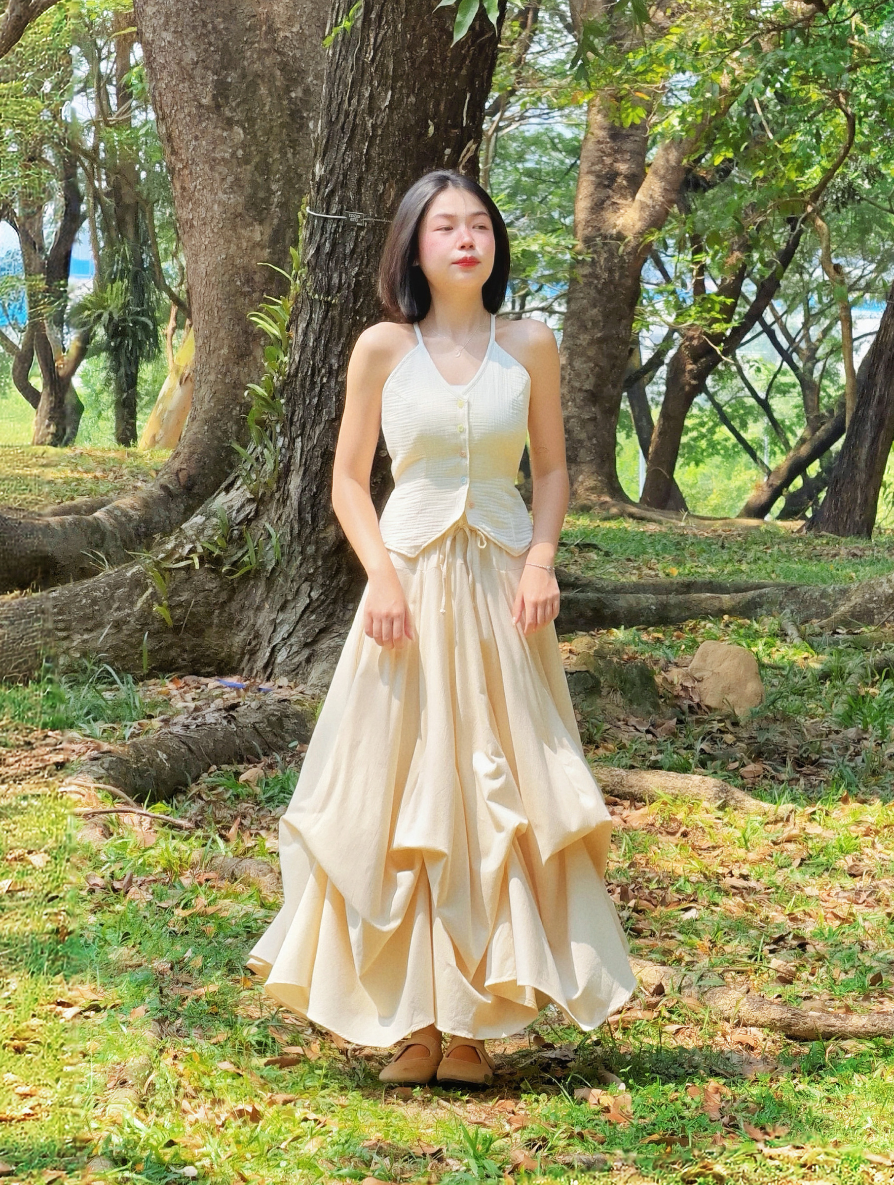 Himawari-website-halter-v-neck-cream-14