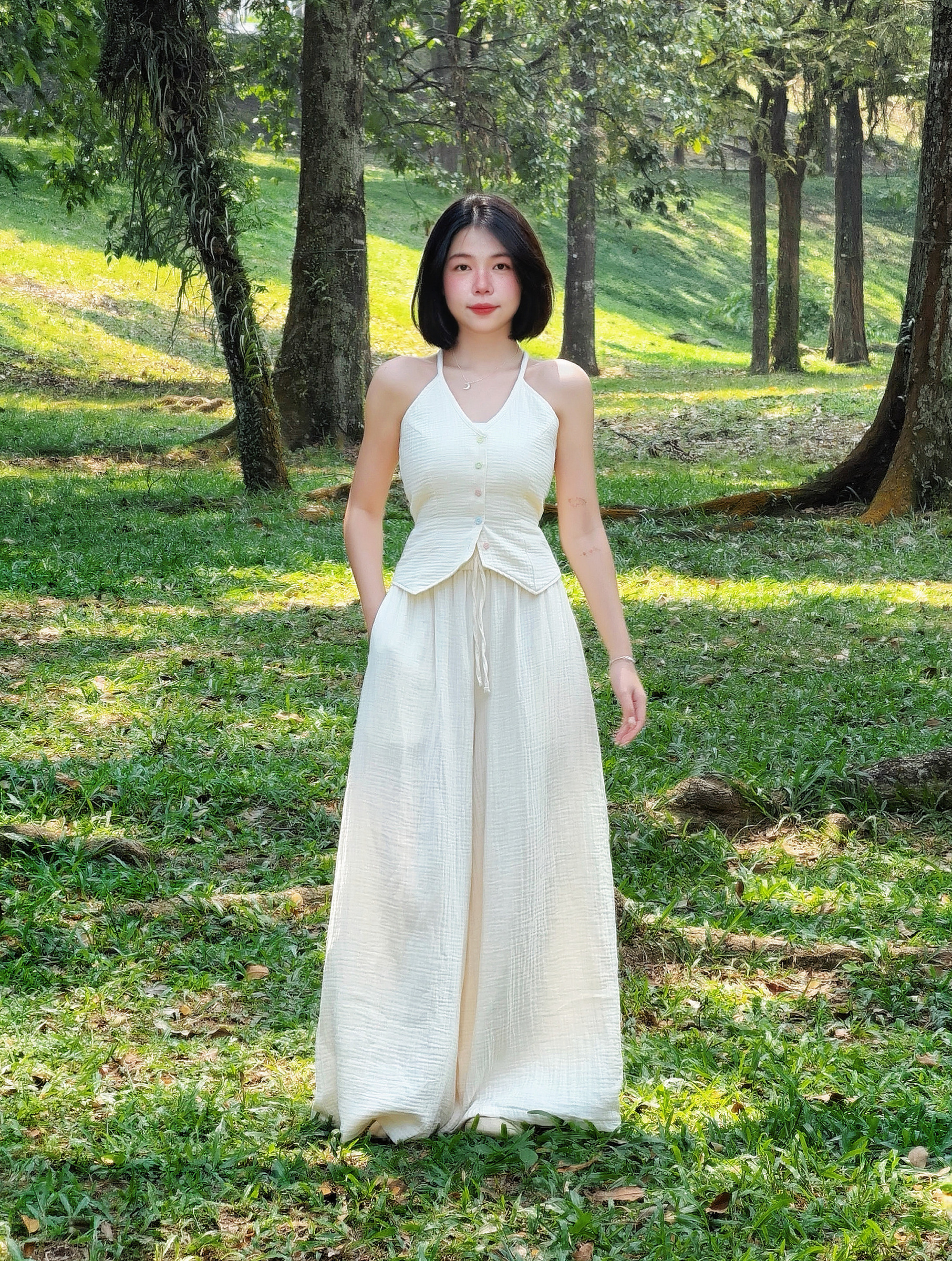 Himawari-website-halter-v-neck-cream-9