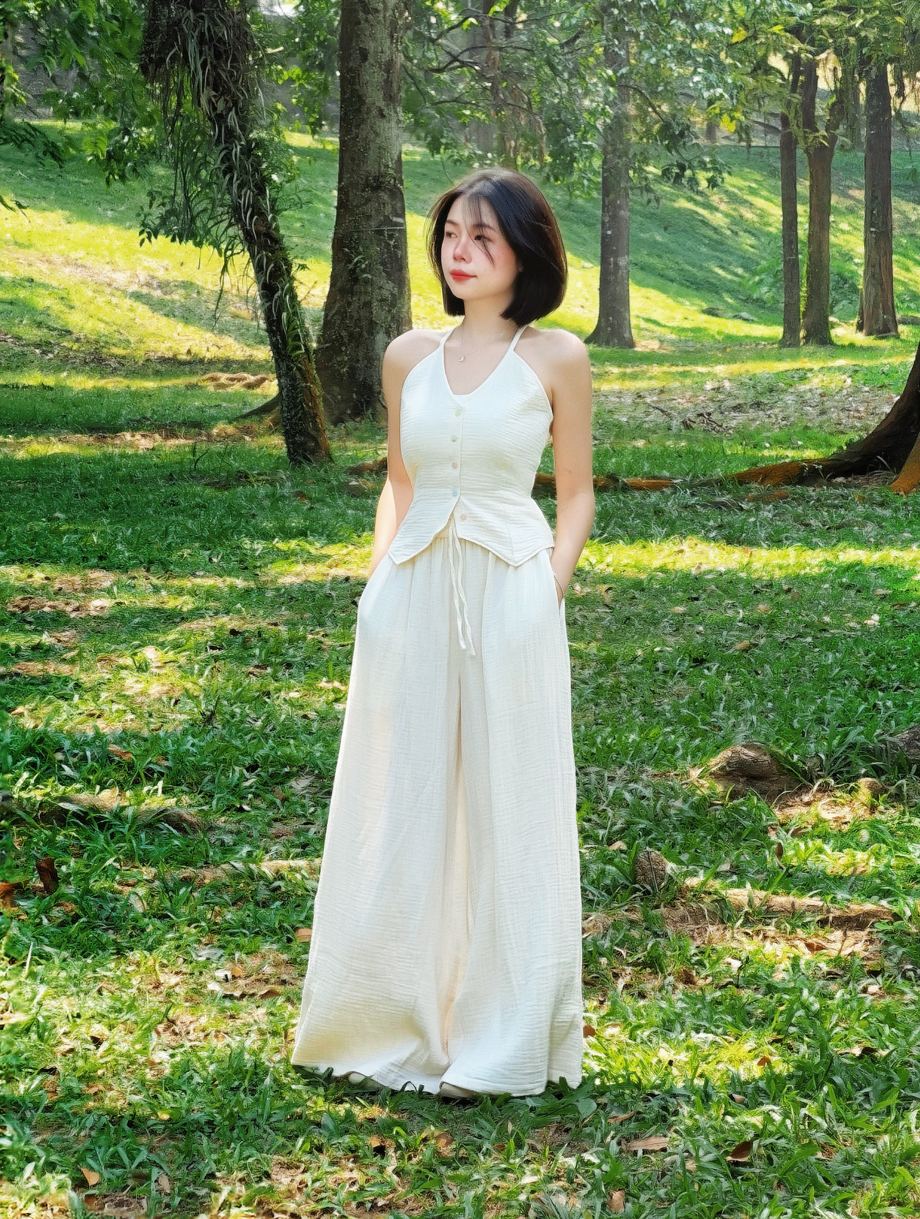 Himawari-website-halter-v-neck-cream-10