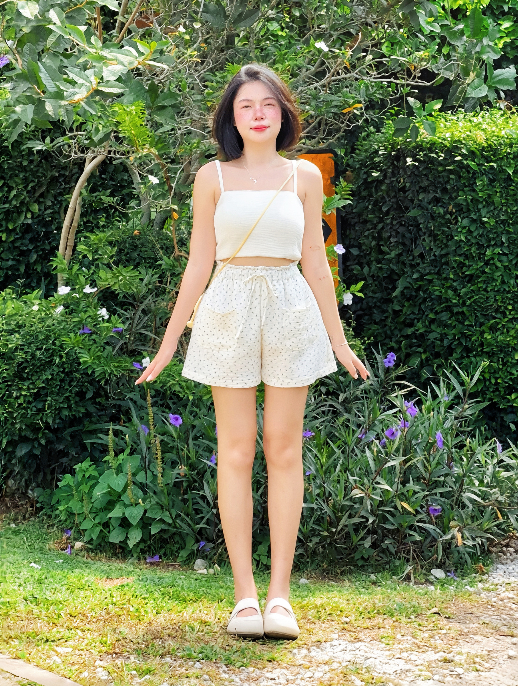 Himawari-website-redflower-shorts-1