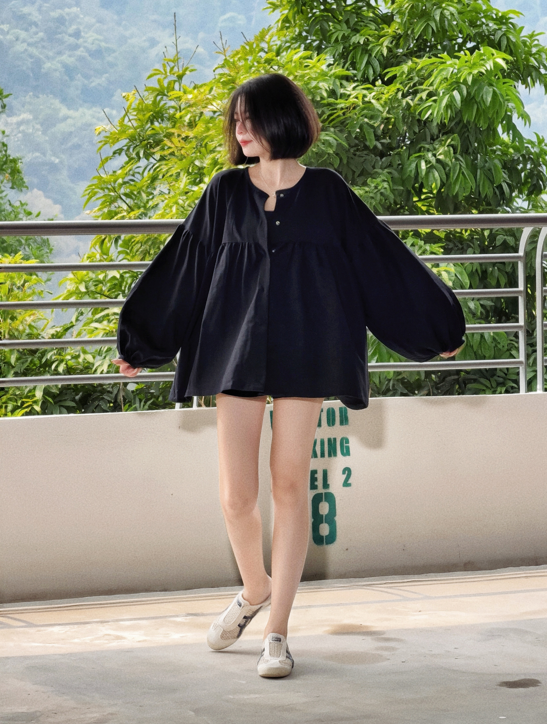 Himawari-website-buttnmnidress-black-3