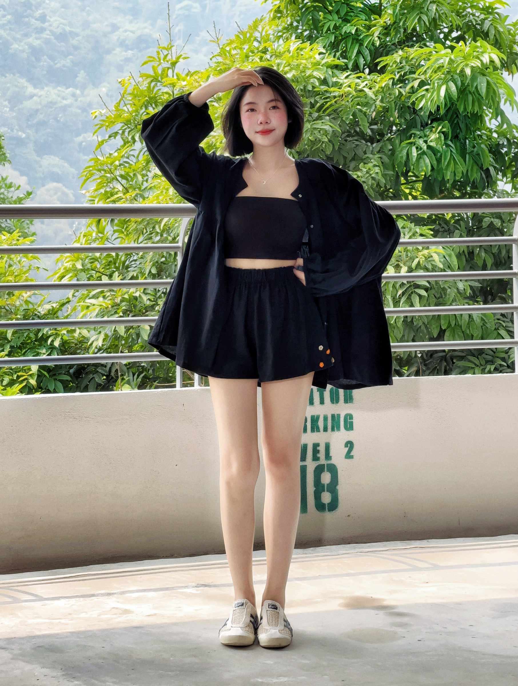 Himawari-website-buttnmnidress-black-1